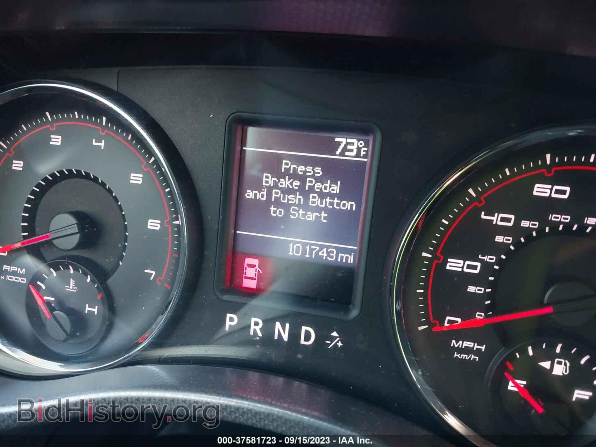 2011 DODGE CHARGER - VIN: 2B3CL3CG3BH535774 - Фото 7