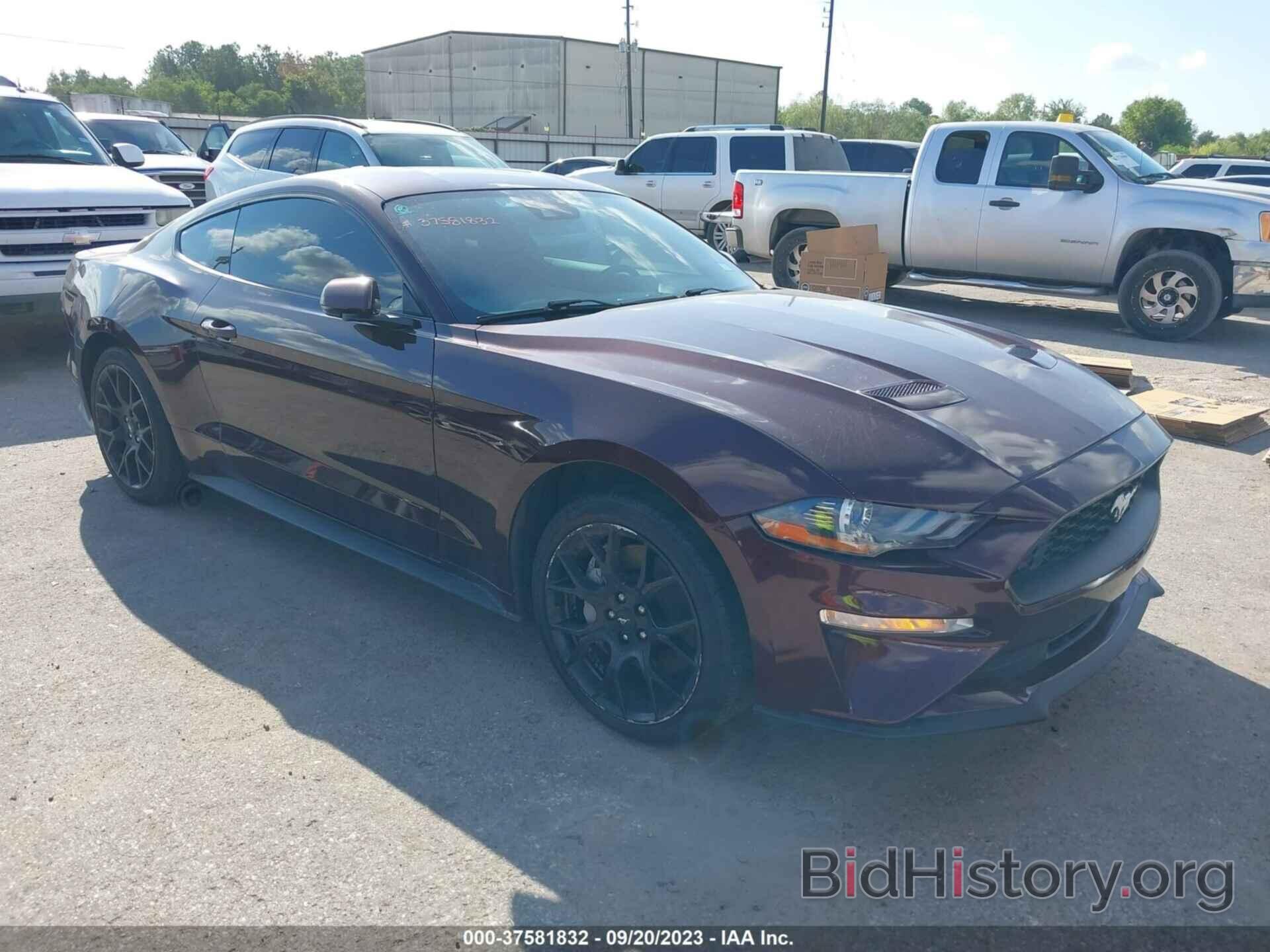 Photo 1FA6P8TH7J5172123 - FORD MUSTANG 2018
