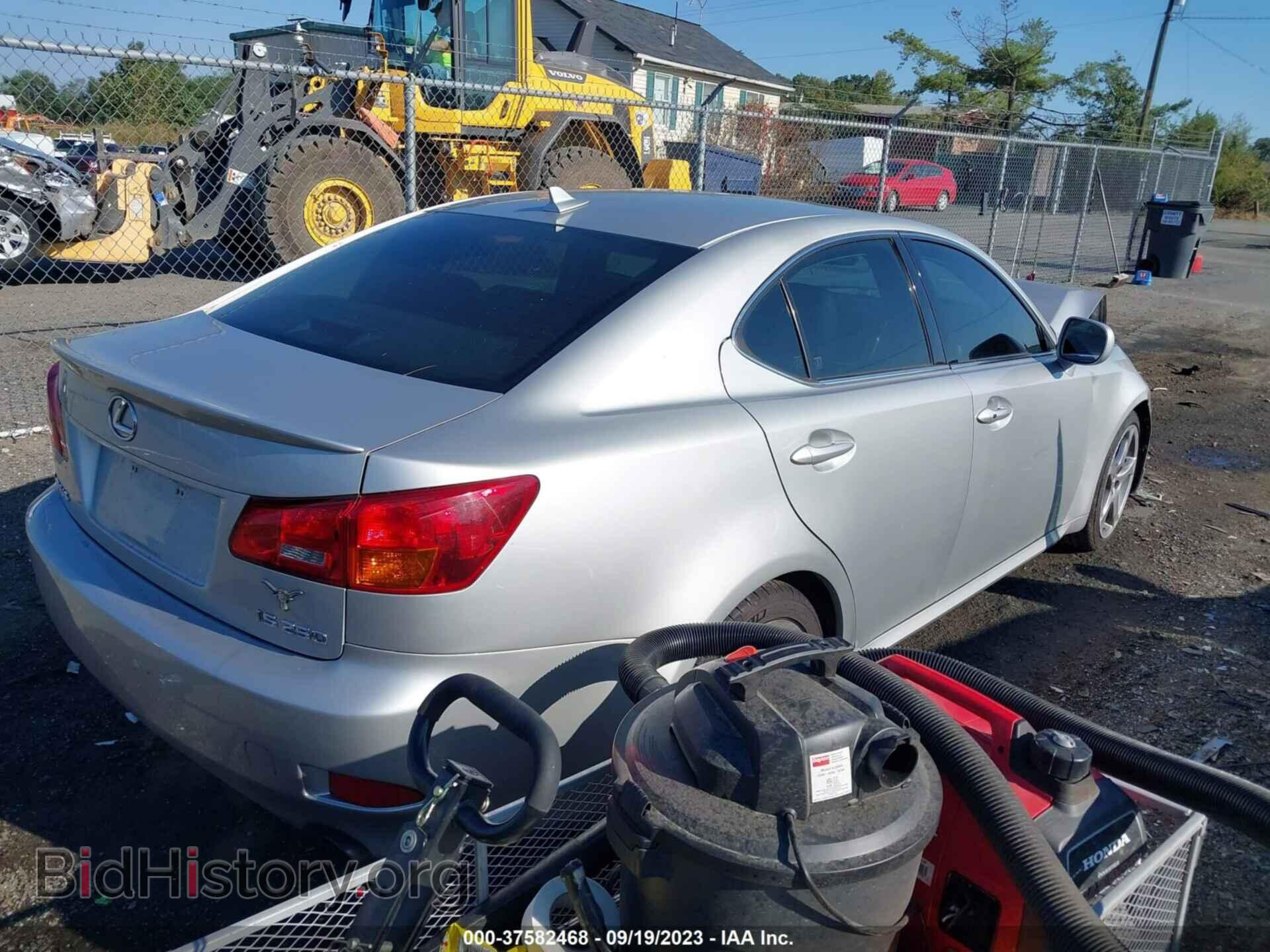 2007 LEXUS IS 250 - VIN: JTHBK262272058213 - Фото 4