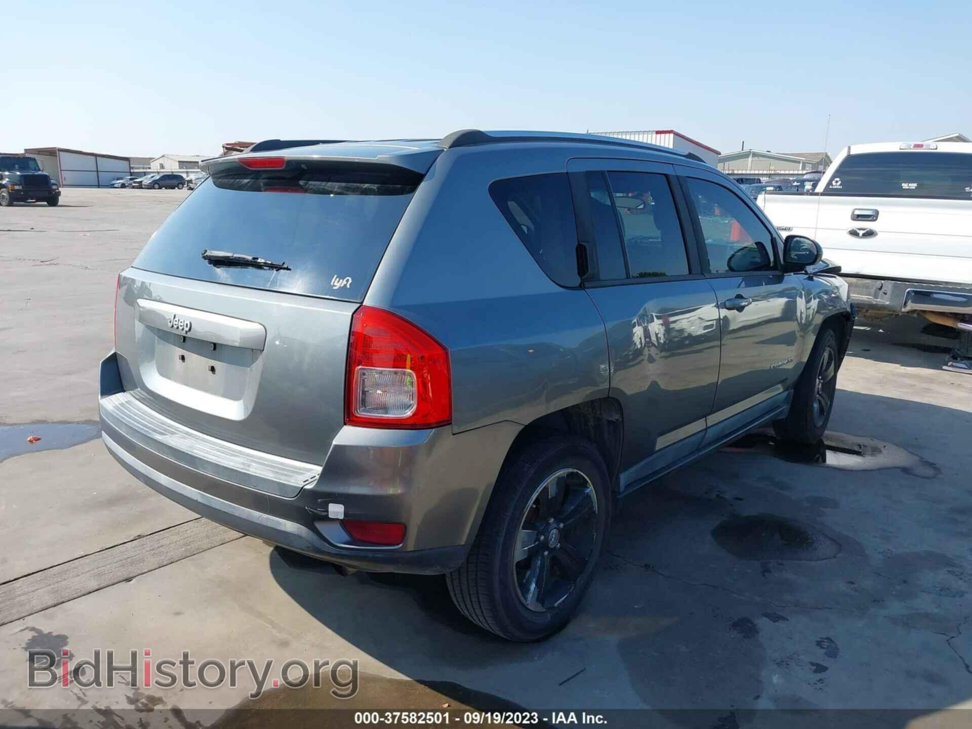 2011 JEEP COMPASS - VIN: 1J4NT1FB8BD287220 - Photo 4