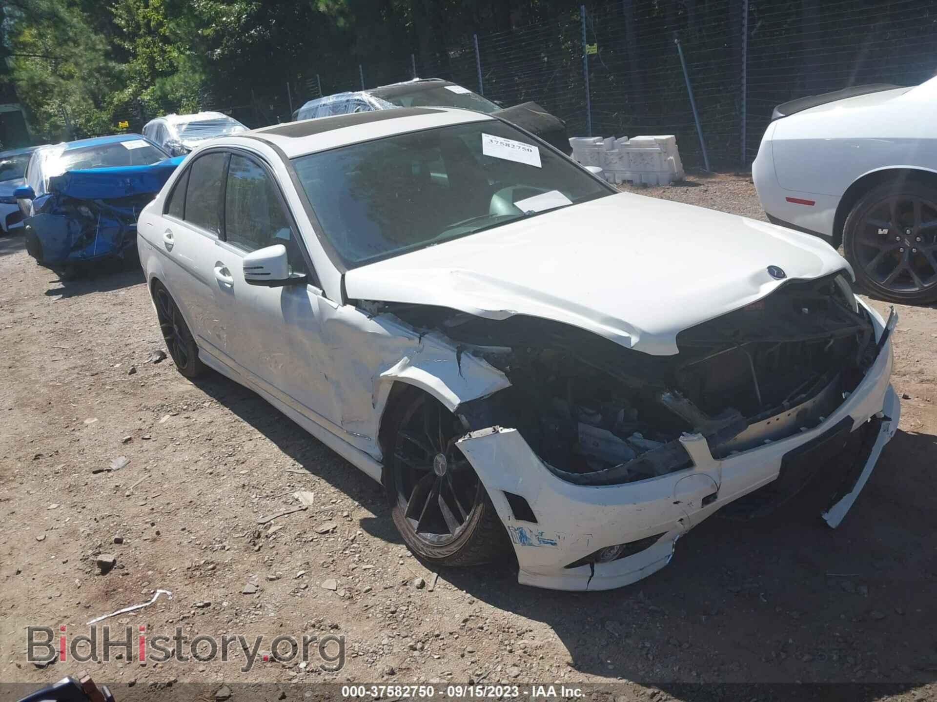 Photo WDDGF8BB6AF479992 - MERCEDES-BENZ C-CLASS 2010