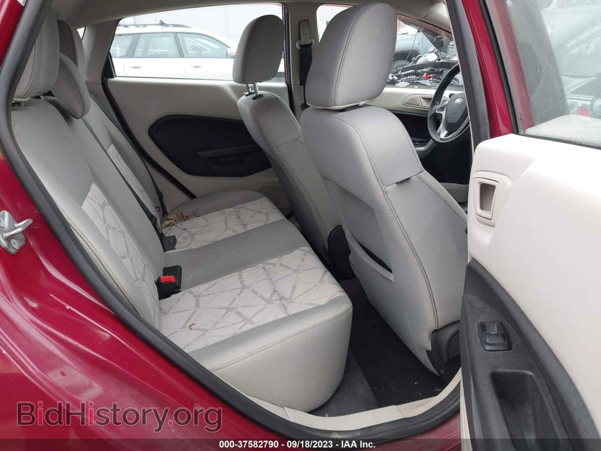 2011 FORD FIESTA - VIN: 3FADP4EJXBM117533 - Фото 8