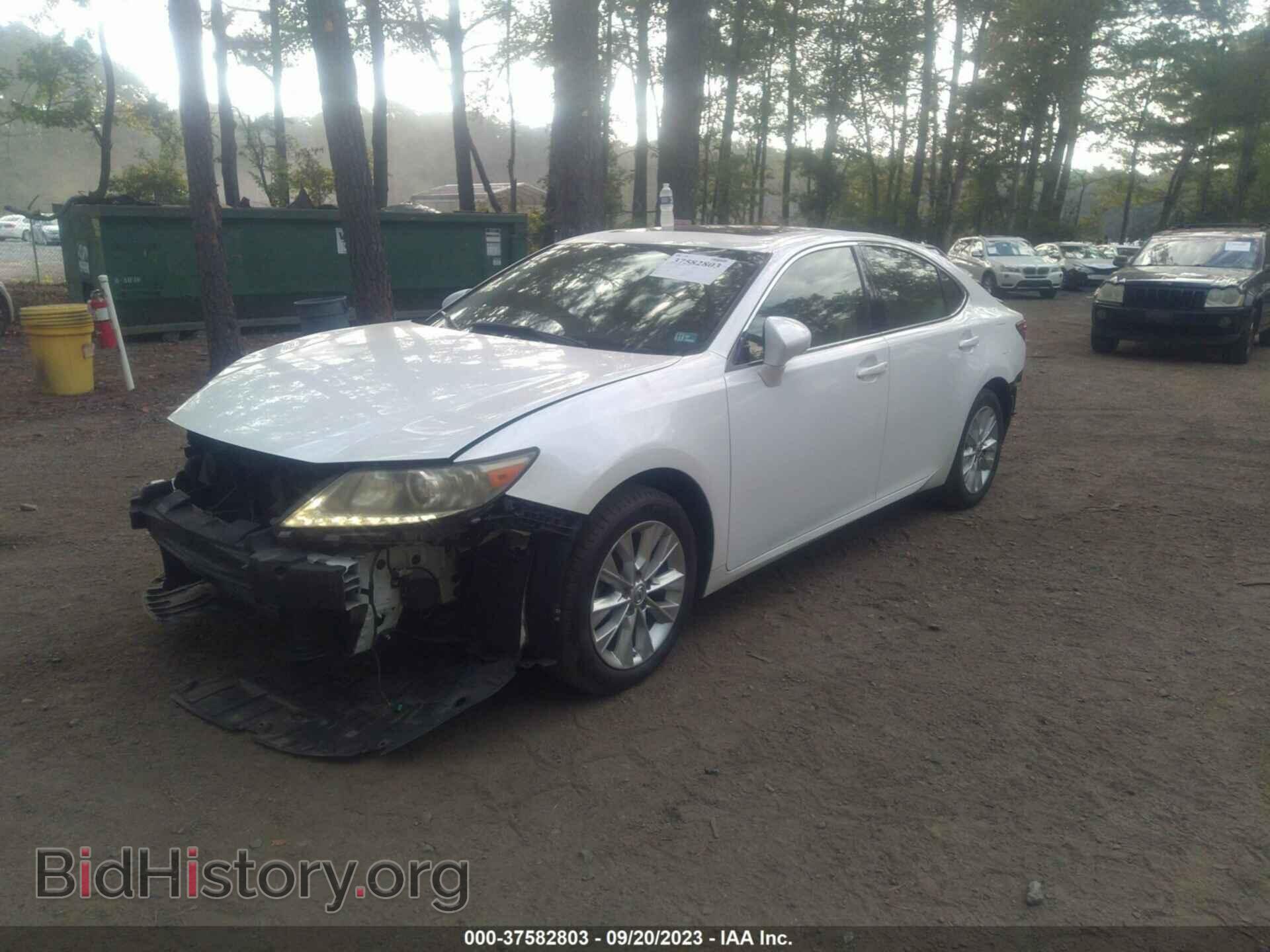 2013 LEXUS ES 300H - VIN: JTHBW1GG0D2007359 - Фото 2