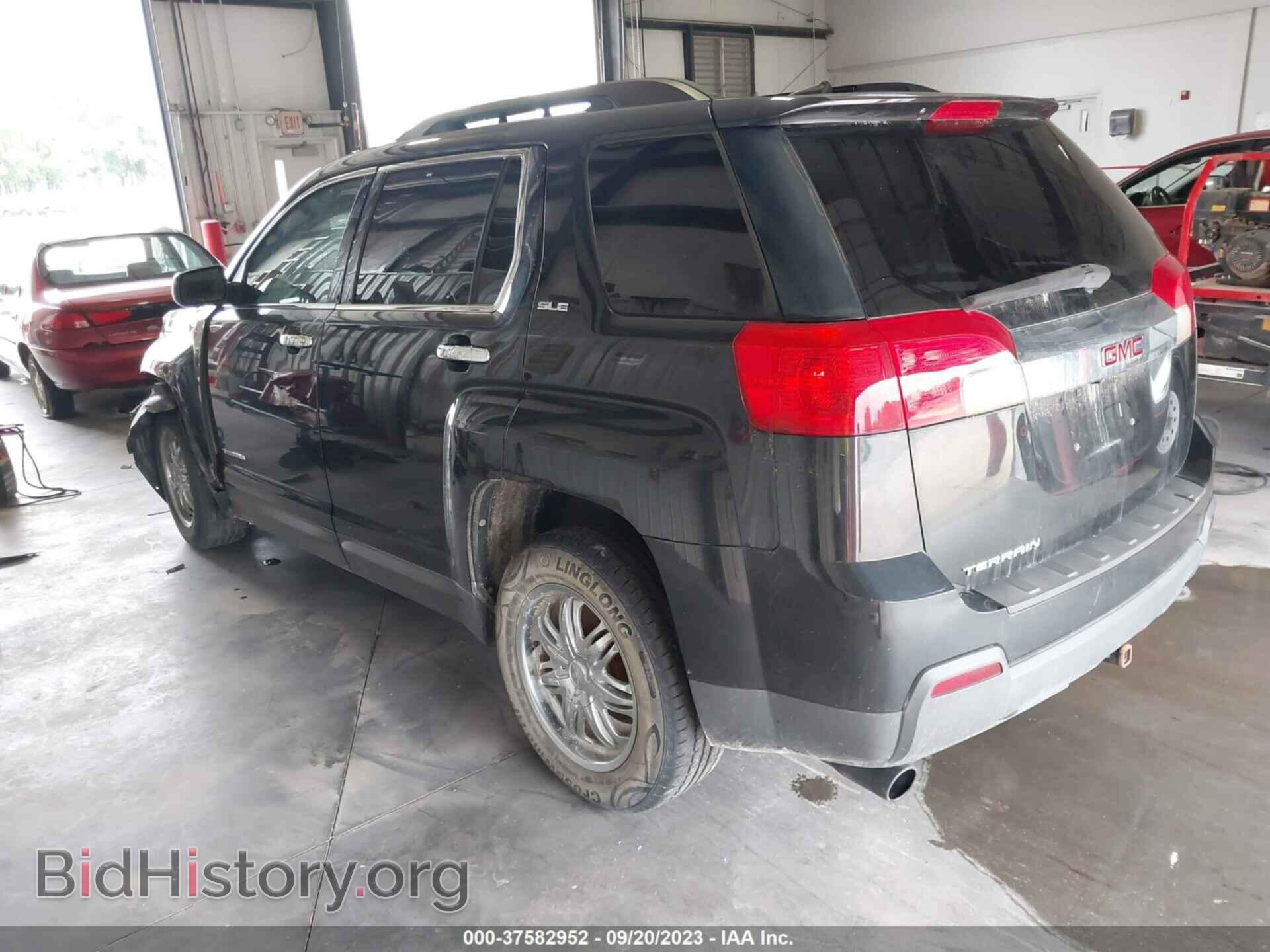 2011 GMC TERRAIN - VIN: 2CTALSEC7B6462306 - Фото 3