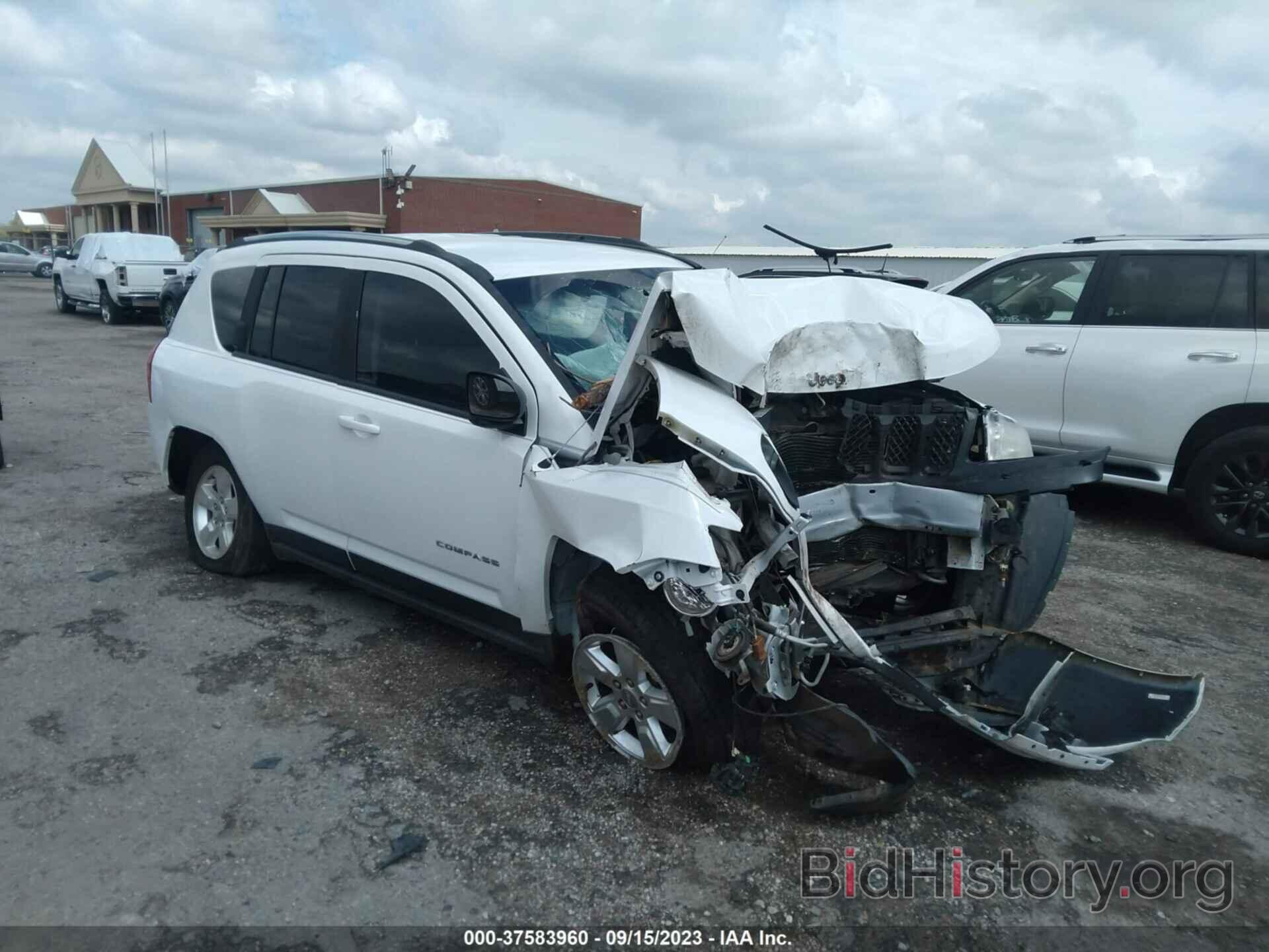 Photo 1C4NJCBA3DD265892 - JEEP COMPASS 2013