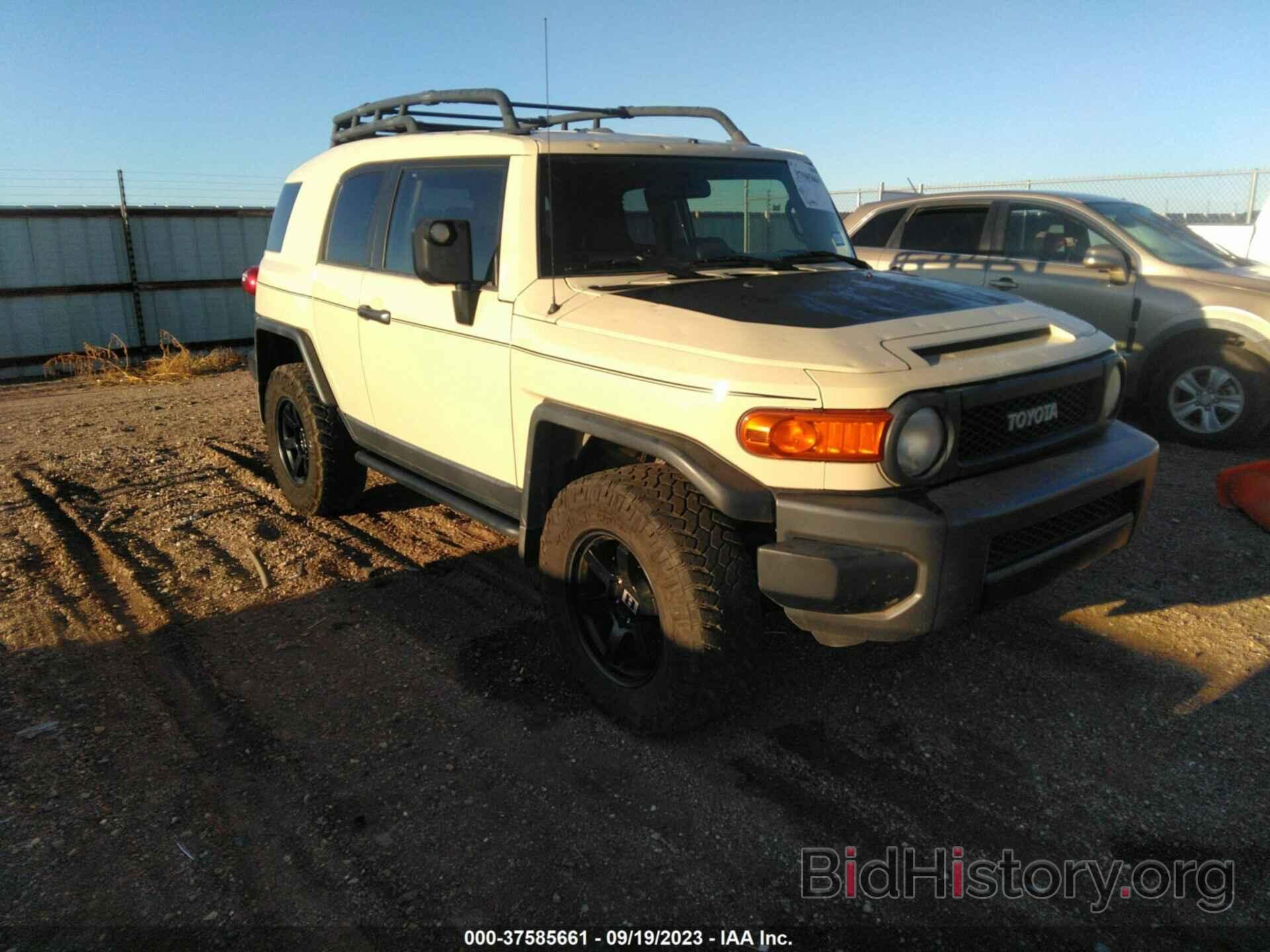 Фотография JTEBU4BF7AK078623 - TOYOTA FJ CRUISER 2010