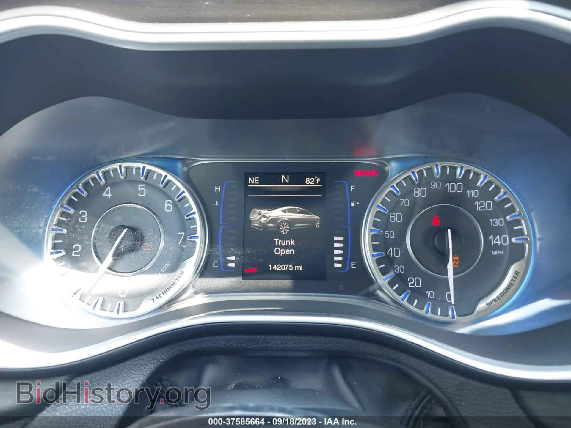 2015 CHRYSLER 200 - VIN: 1C3CCCAB3FN537483 - Фото 7