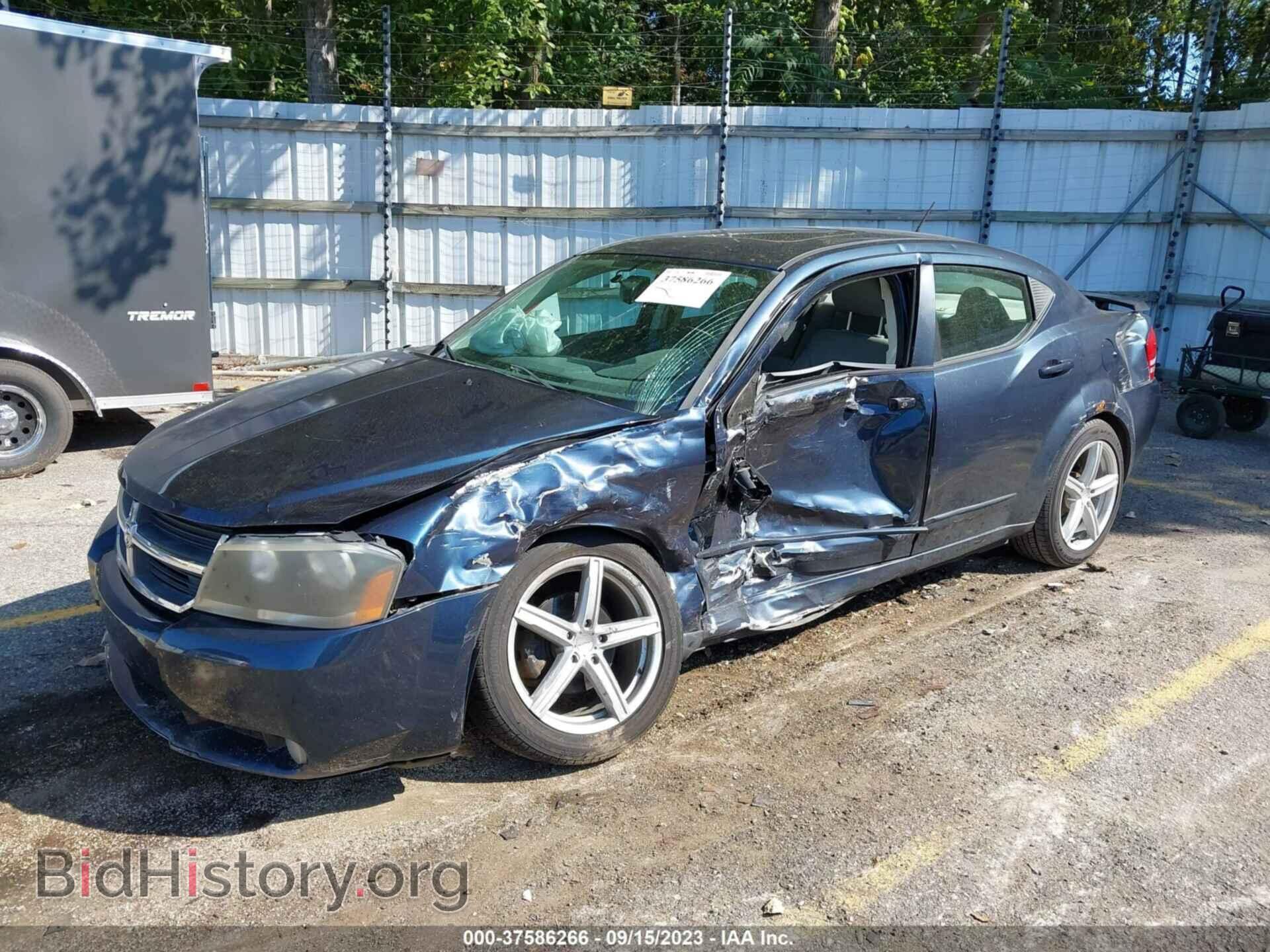 2008 DODGE AVENGER - VIN: 1B3LC76M98N178674 - Фото 2
