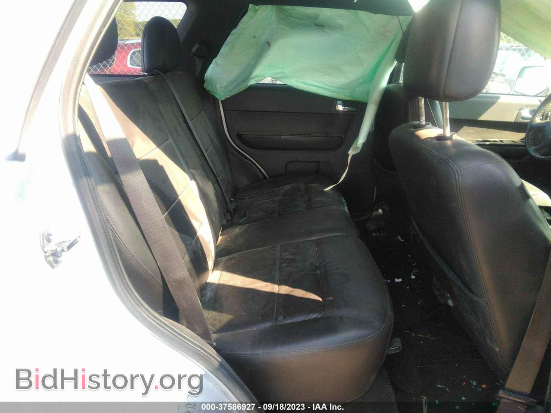 2012 FORD ESCAPE - VIN: 1FMCU9EG5CKB11739 - Фото 8