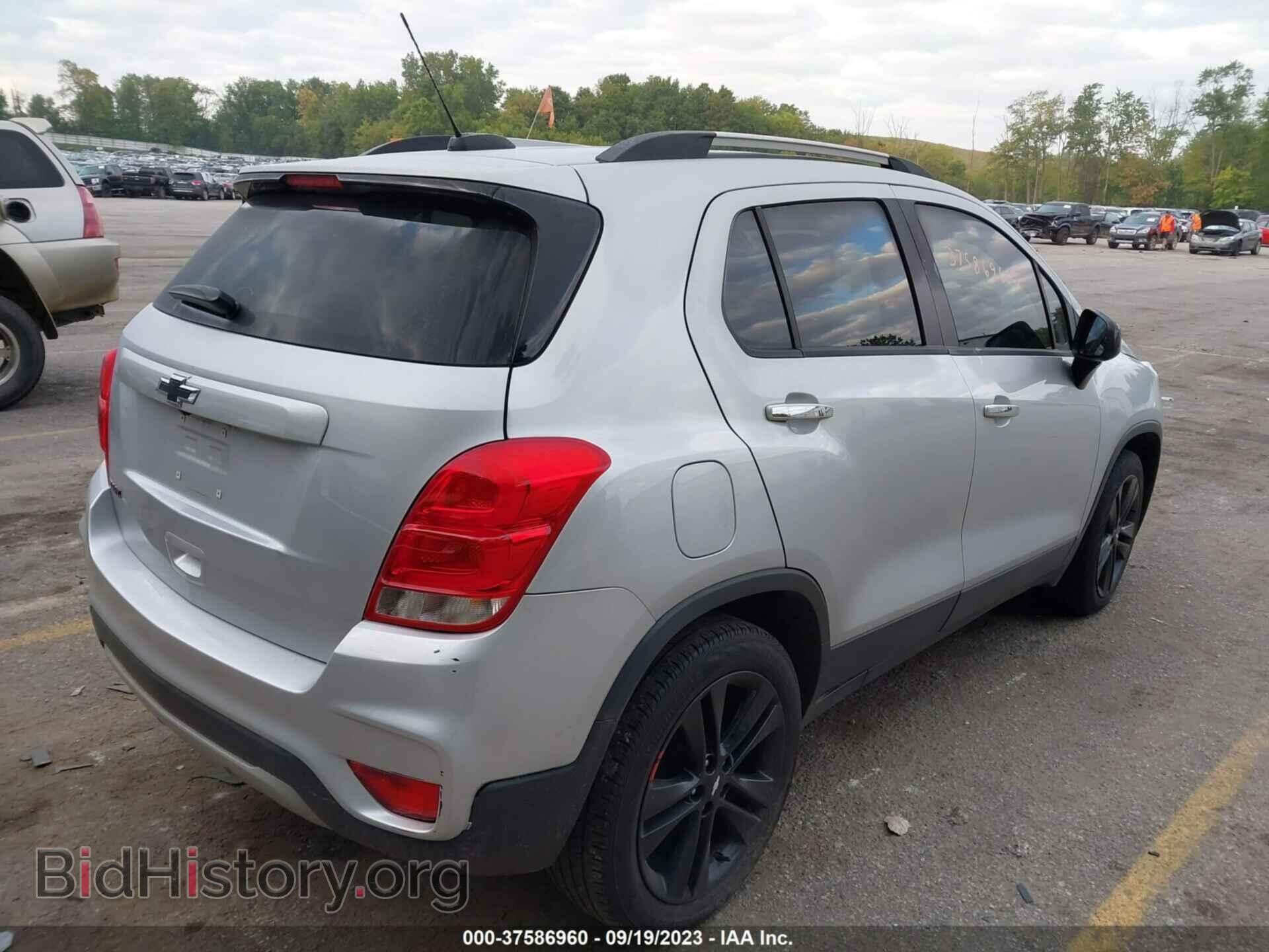 2019 CHEVROLET TRAX - VIN: 3GNCJLSB3KL383889 - Photo 4
