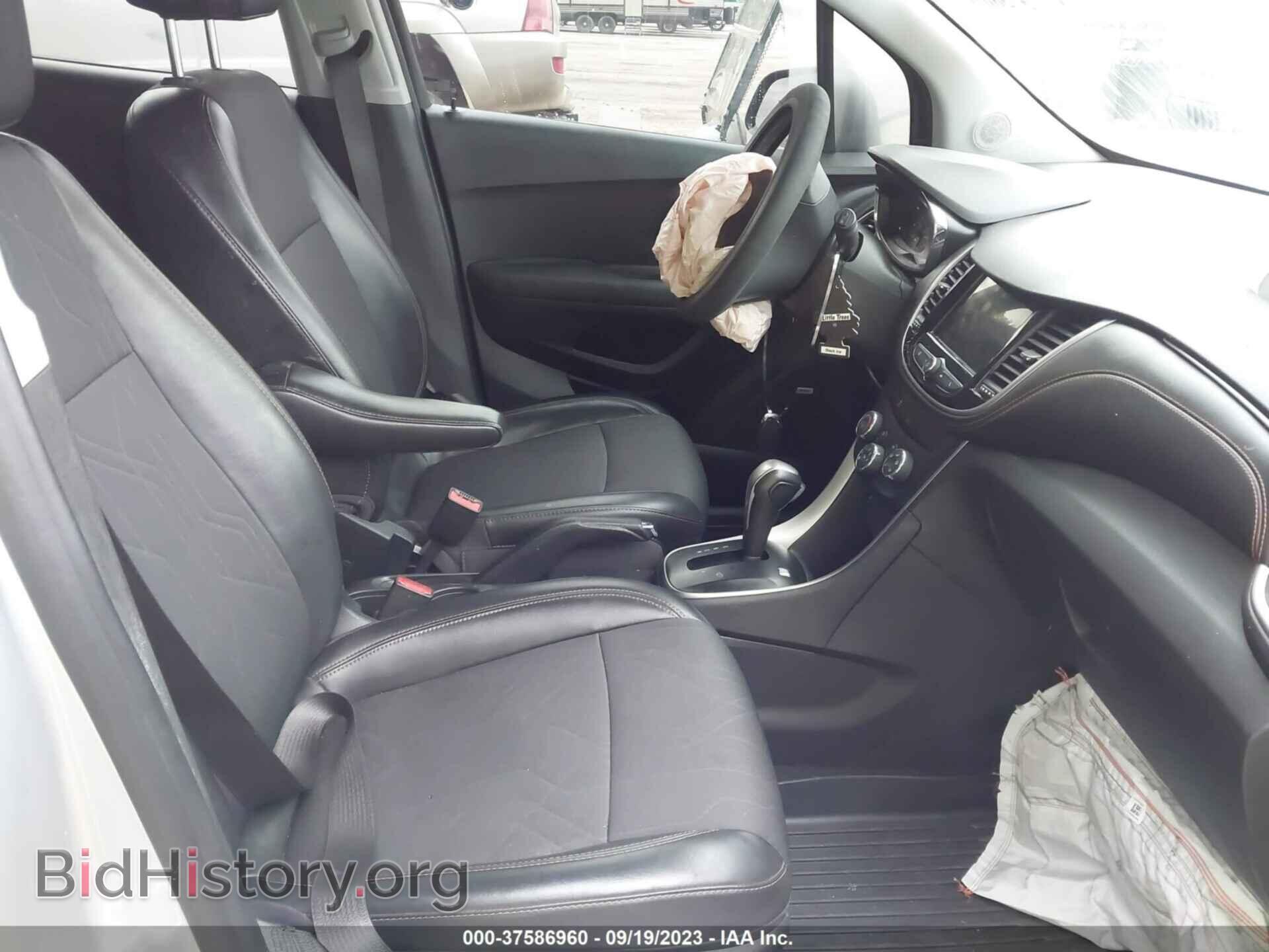 2019 CHEVROLET TRAX - VIN: 3GNCJLSB3KL383889 - Photo 5