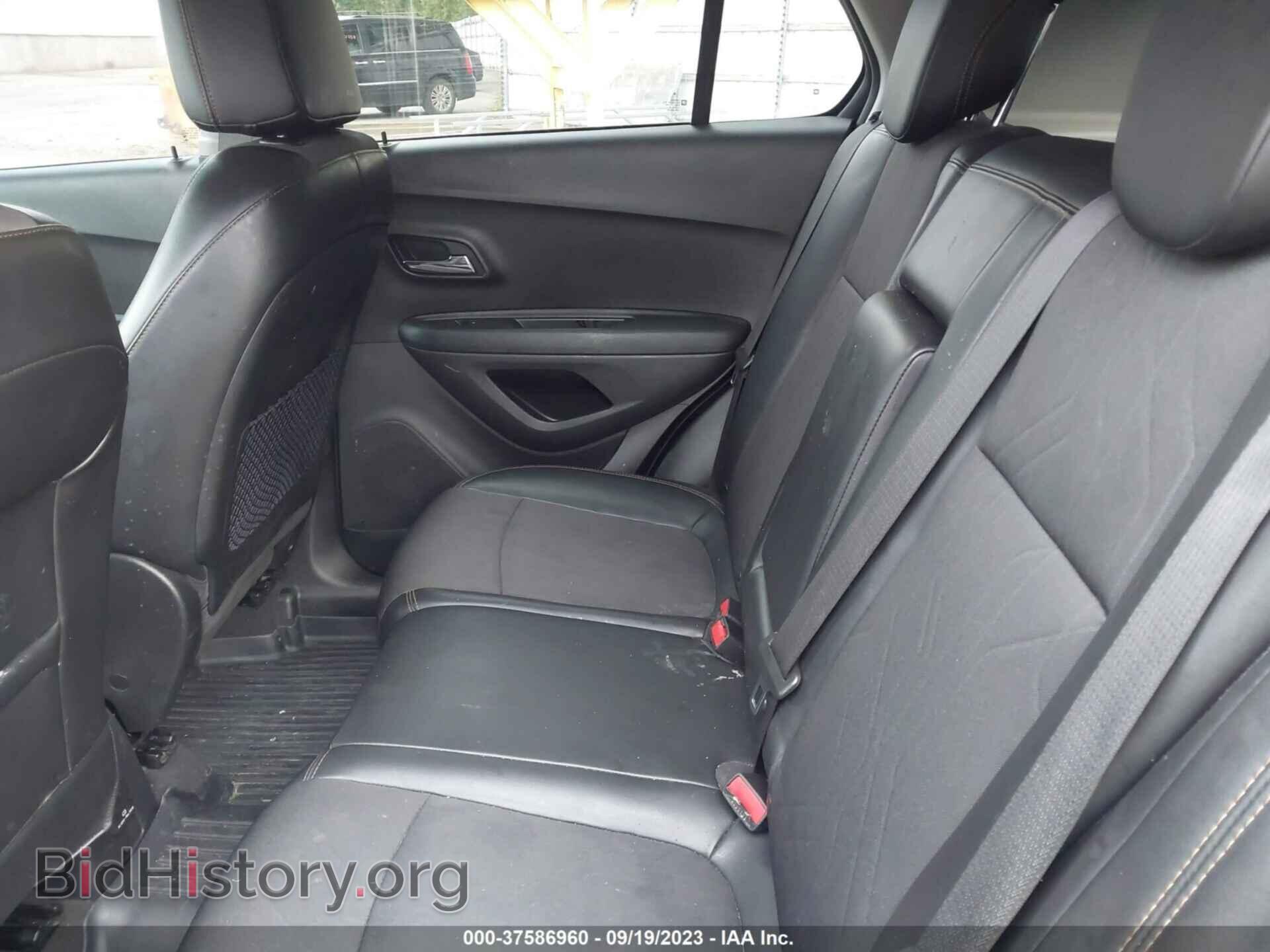 2019 CHEVROLET TRAX - VIN: 3GNCJLSB3KL383889 - Photo 8
