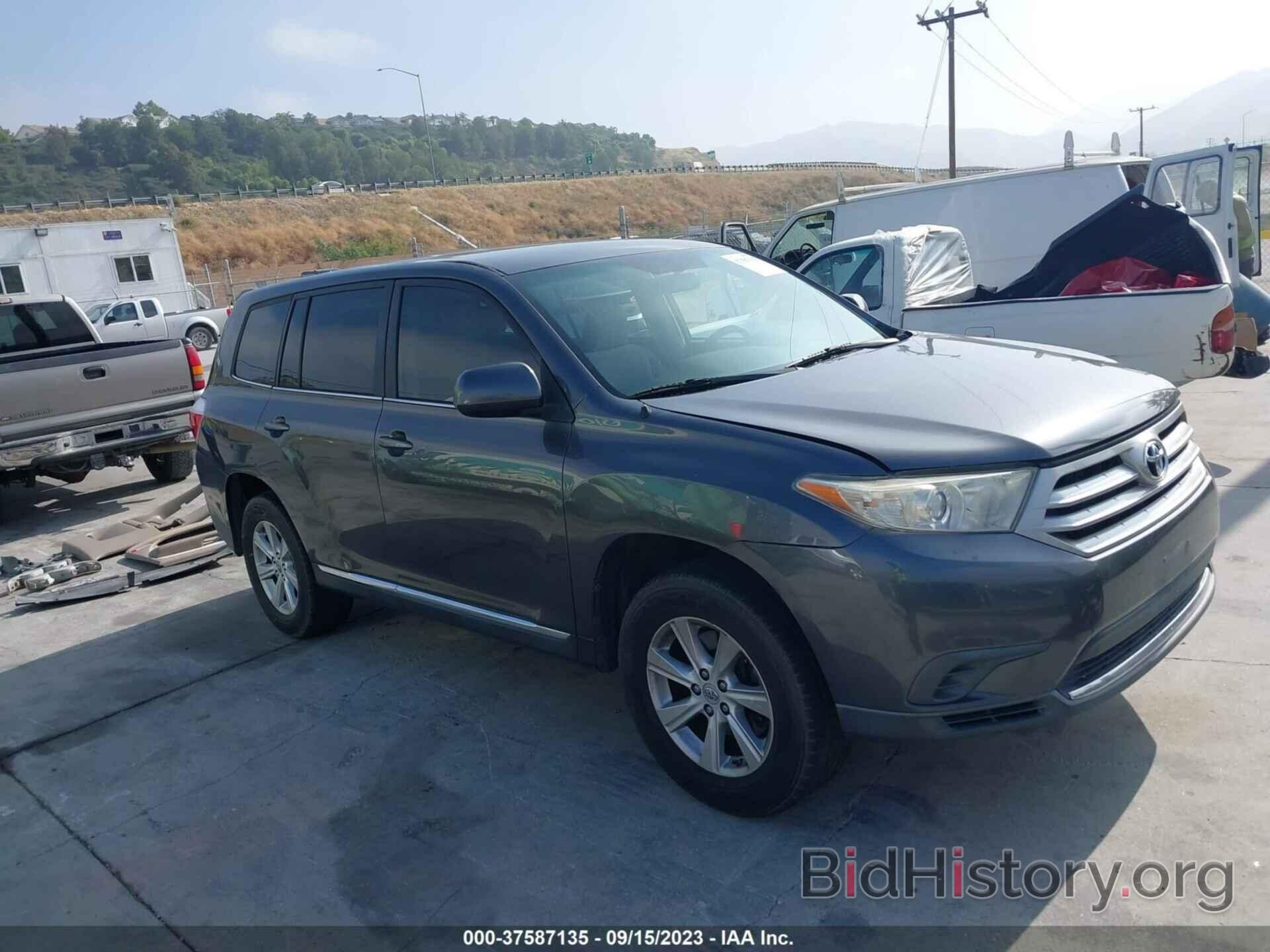 Photo 5TDZA3EH2BS011828 - TOYOTA HIGHLANDER 2011