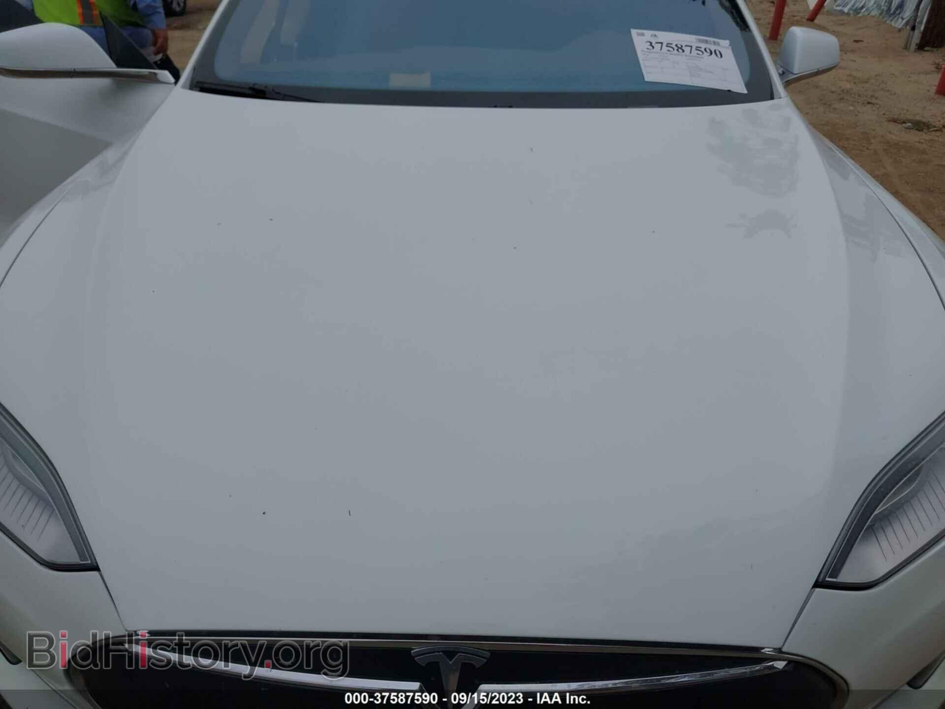 2014 TESLA MODEL S - VIN: 5YJSA1H11EFP53845 - Photo 10