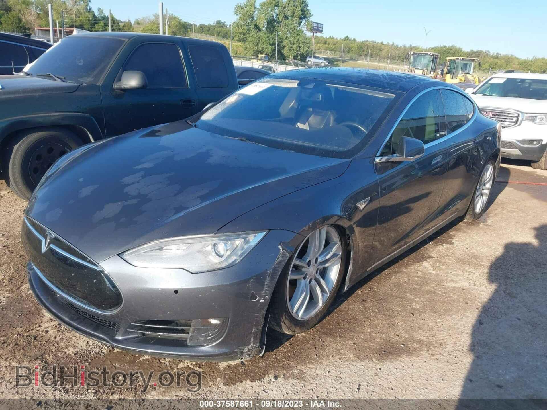 2015 TESLA MODEL S - VIN: 5YJSA1E24FF108556 - Фото 6