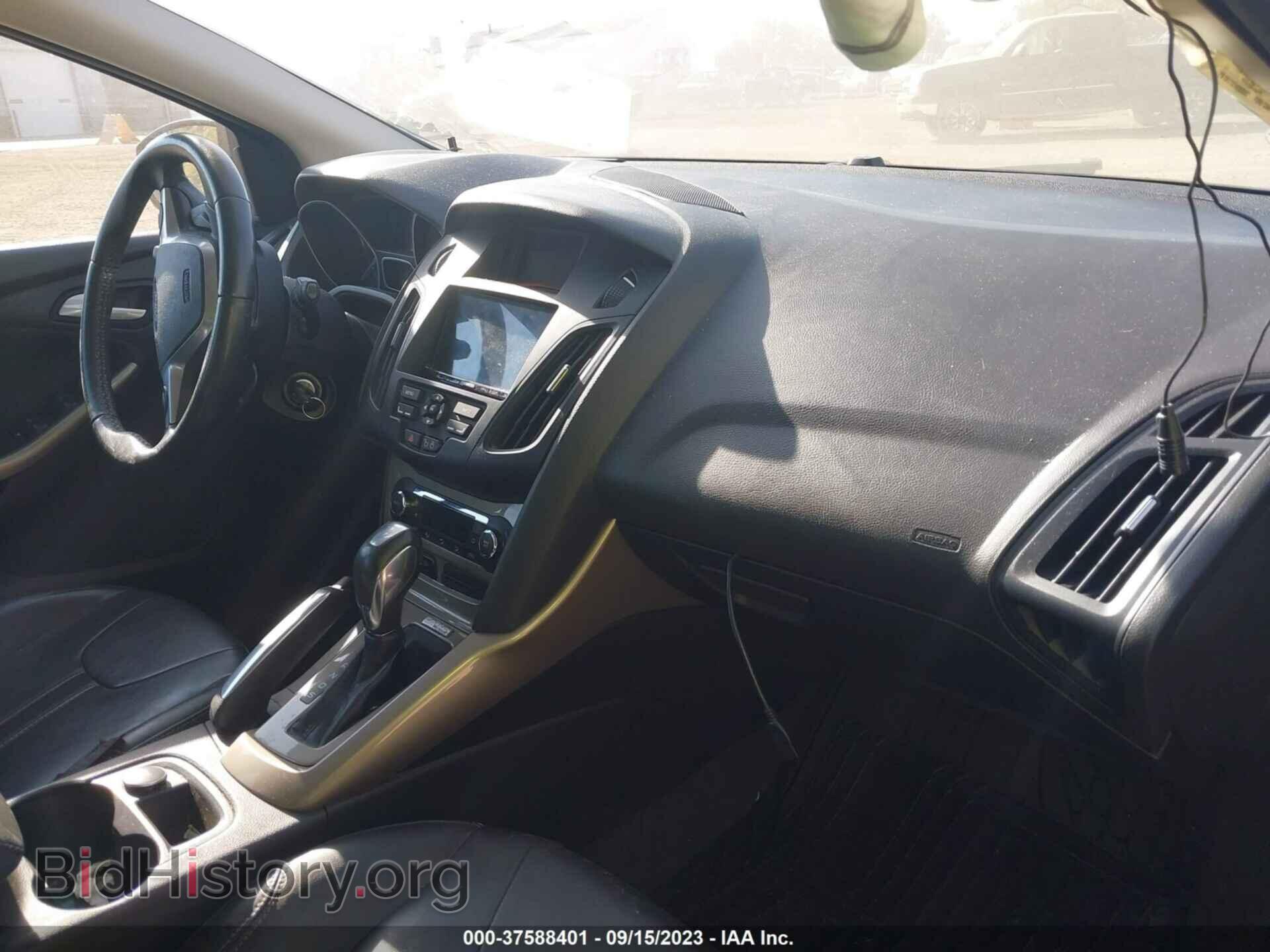 2012 FORD FOCUS - VIN: 1FAHP3M2XCL135619 - Photo 5