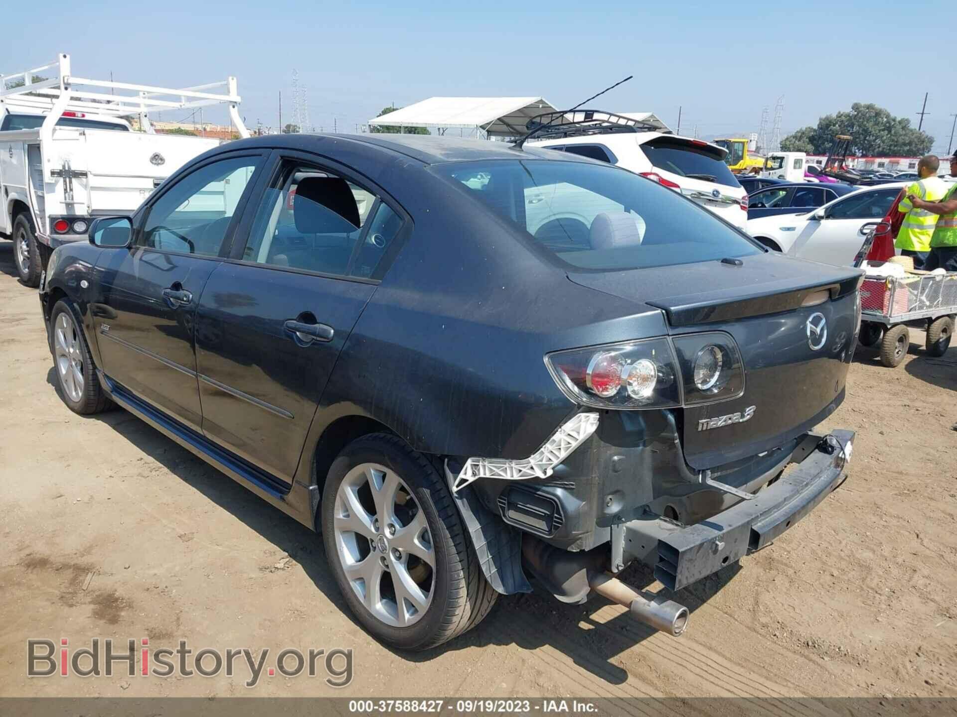 2008 MAZDA MAZDA3 - VIN: JM1BK324X81177438 - Фото 3