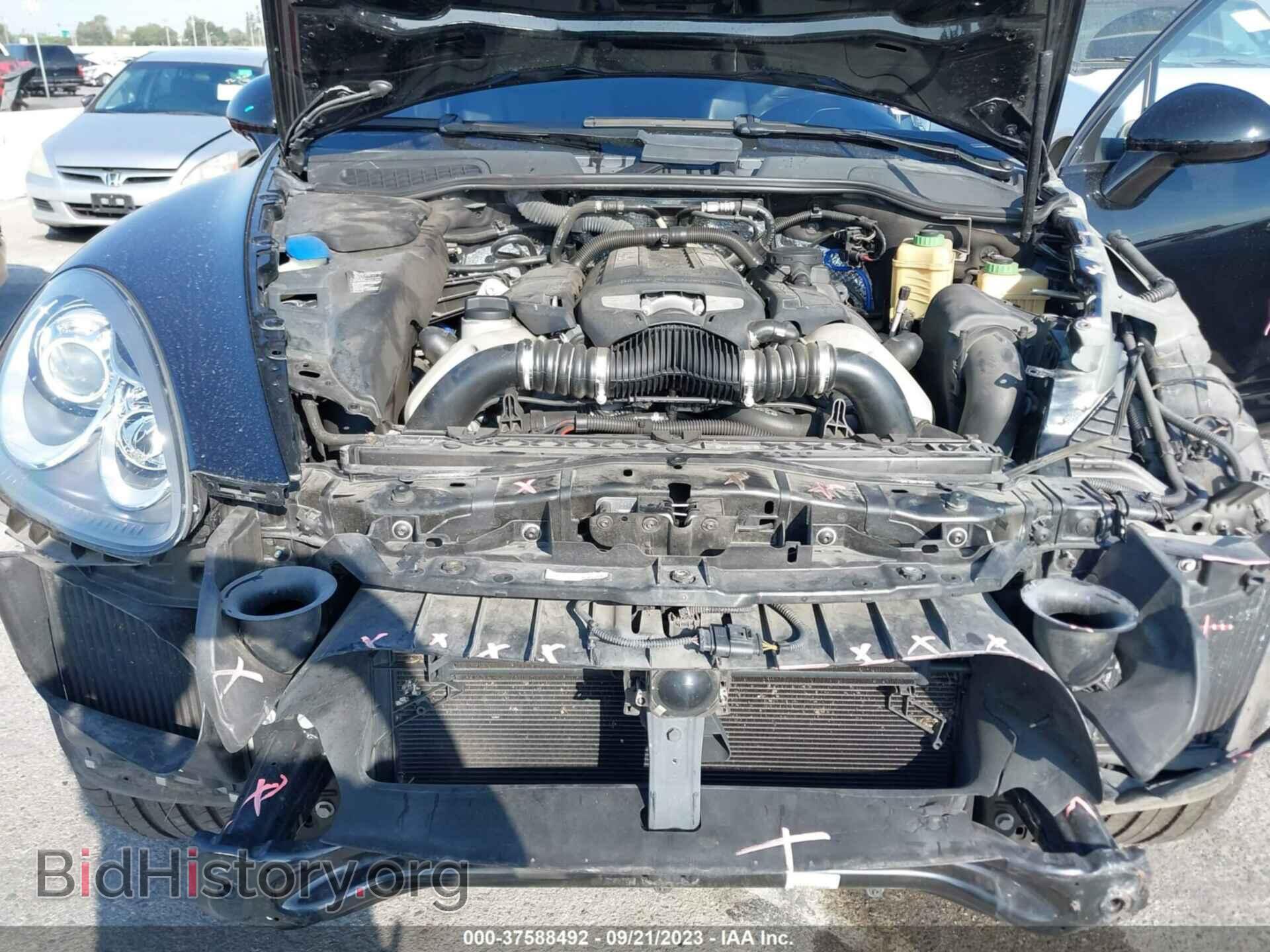 2011 PORSCHE CAYENNE - VIN: WP1AC2A28BLA88299 - Фото 10
