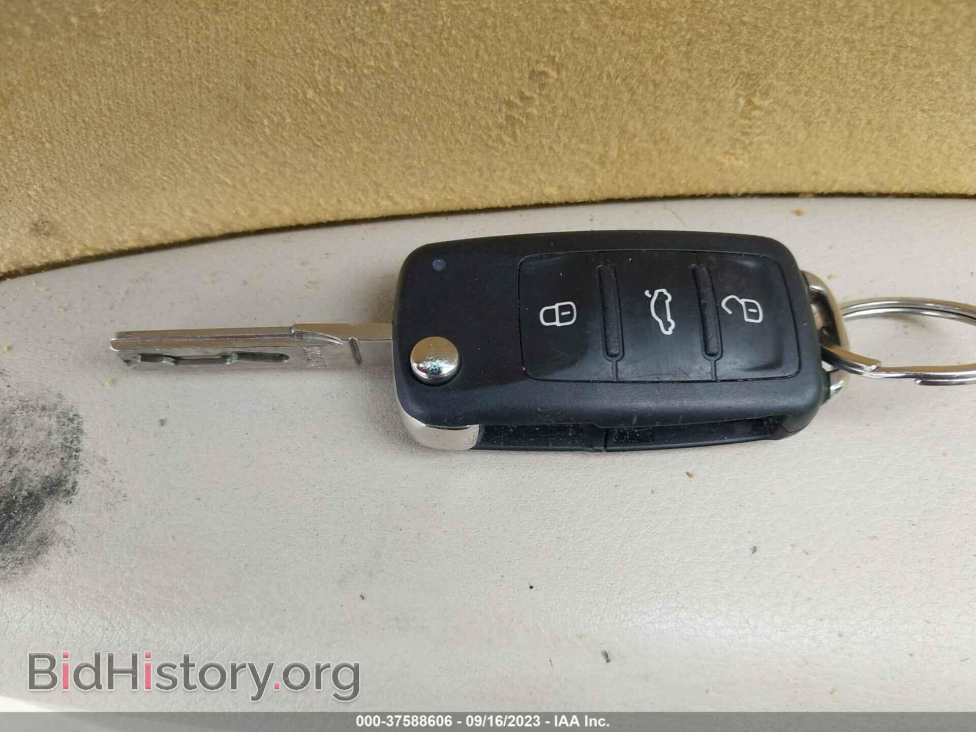 2014 VOLKSWAGEN PASSAT - VIN: 1VWAH7A34EC008734 - Фото 11