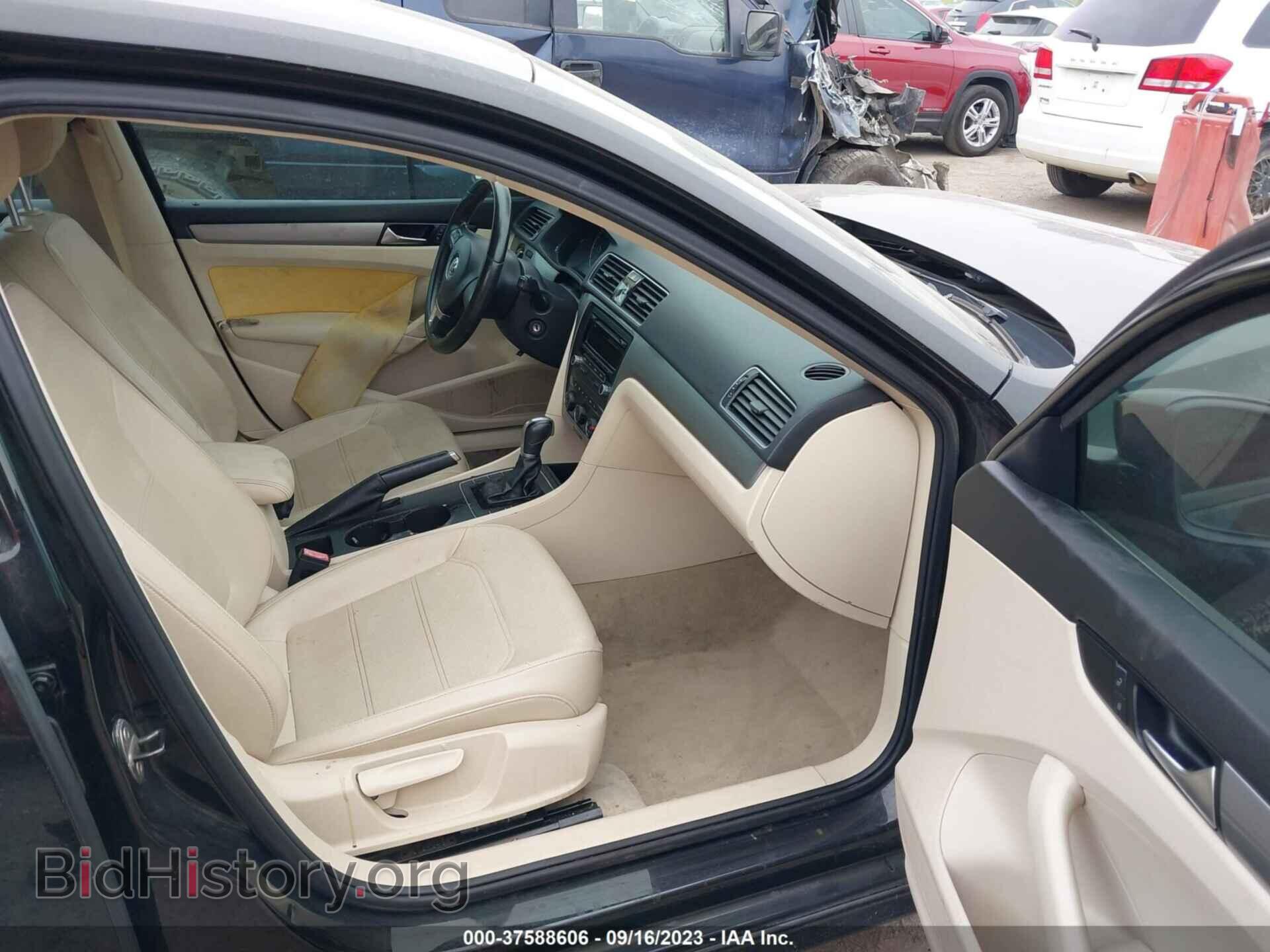 2014 VOLKSWAGEN PASSAT - VIN: 1VWAH7A34EC008734 - Фото 5