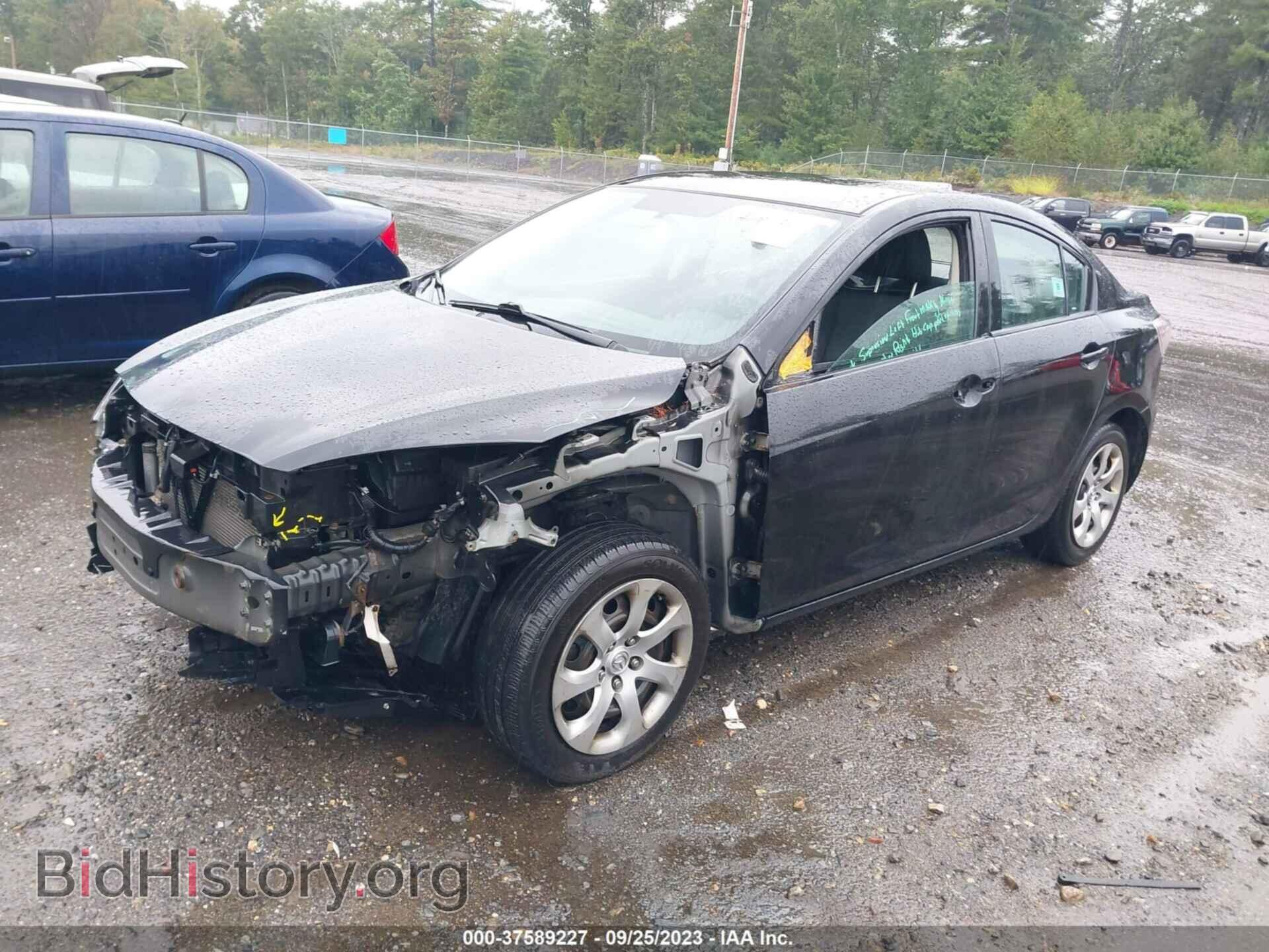 2012 MAZDA MAZDA3 - VIN: JM1BL1UF2C1523703 - Фото 2