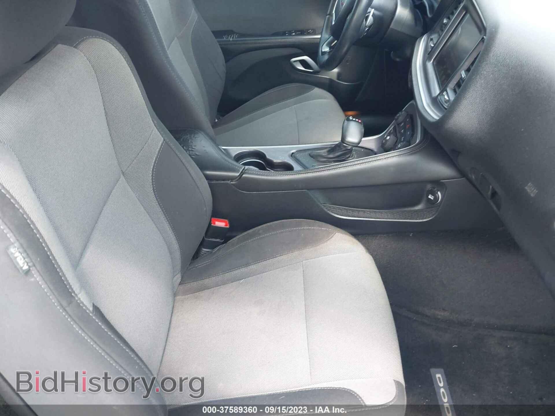 2015 DODGE CHALLENGER - VIN: 2C3CDZAT0FH707302 - Photo 5