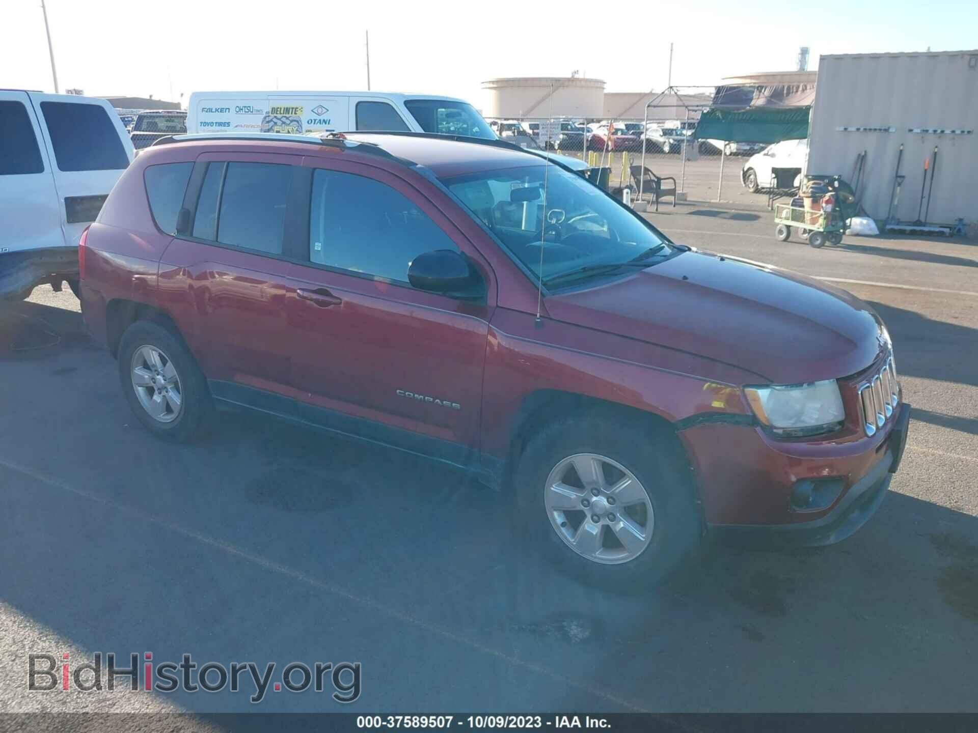 Фотография 1C4NJCEB5CD615400 - JEEP COMPASS 2012