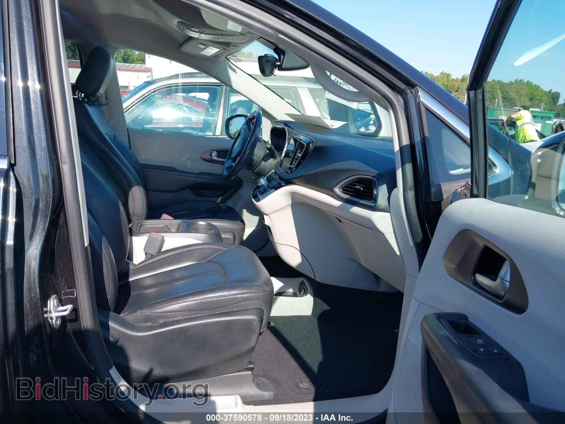 2017 CHRYSLER PACIFICA - VIN: 2C4RC1BG0HR524247 - Фото 5