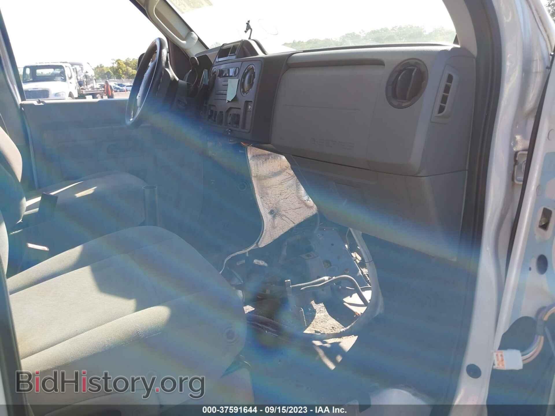 2013 FORD ECONOLINE CARGO VAN - VIN: 1FTNE2EL0DDA49722 - Фото 5