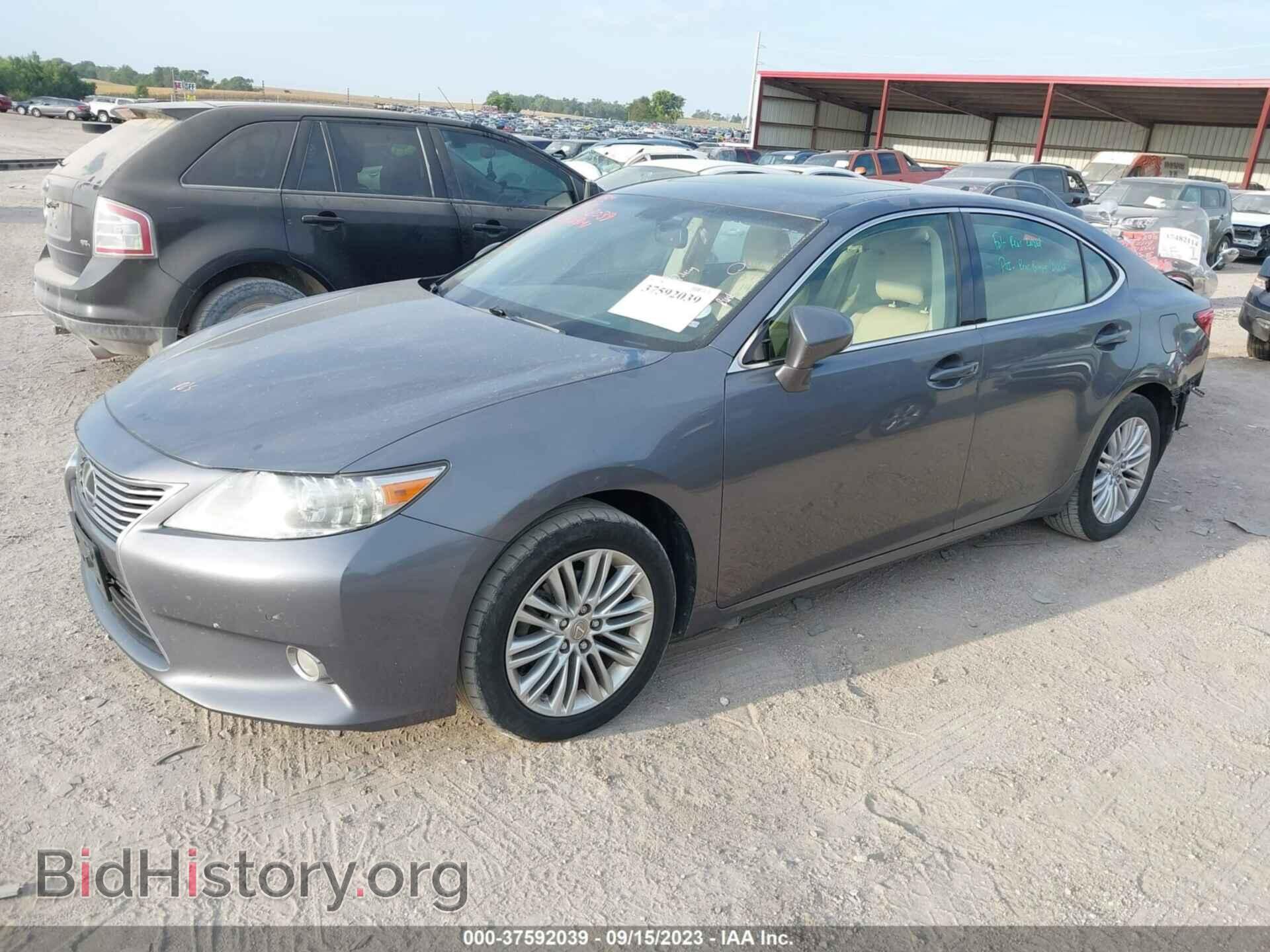 2013 LEXUS ES 350 - VIN: JTHBK1GG3D2016603 - Фото 2