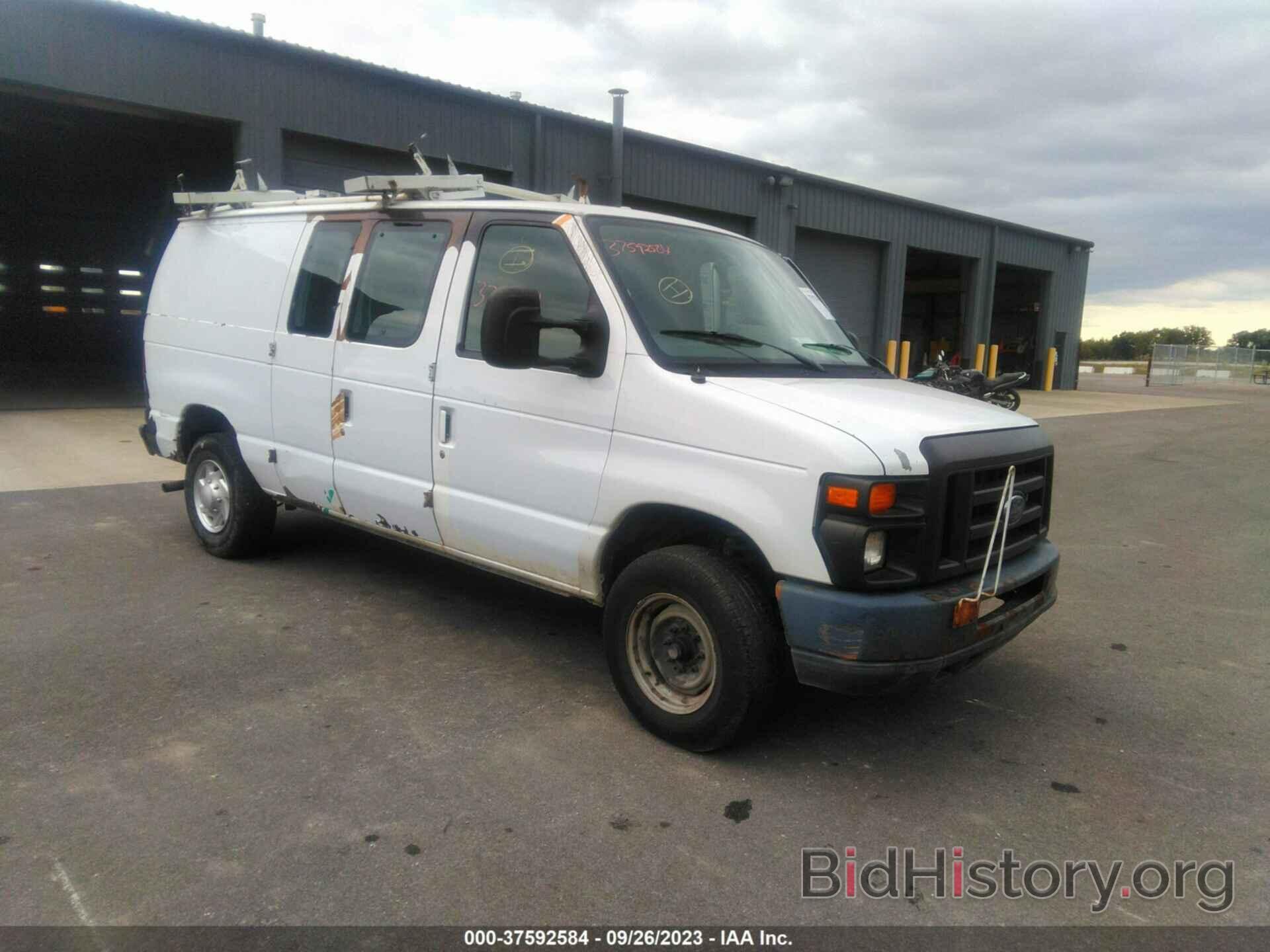 Photo 1FTNE2EW8BDB04196 - FORD ECONOLINE CARGO VAN 2011