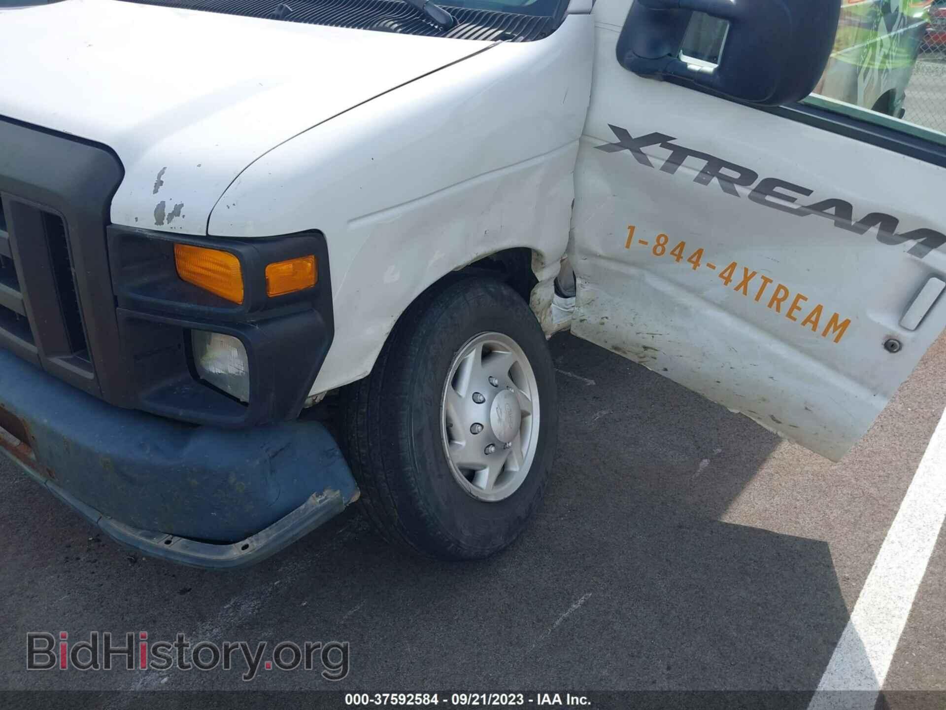 2011 FORD ECONOLINE CARGO VAN - VIN: 1FTNE2EW8BDB04196 - Фото 6