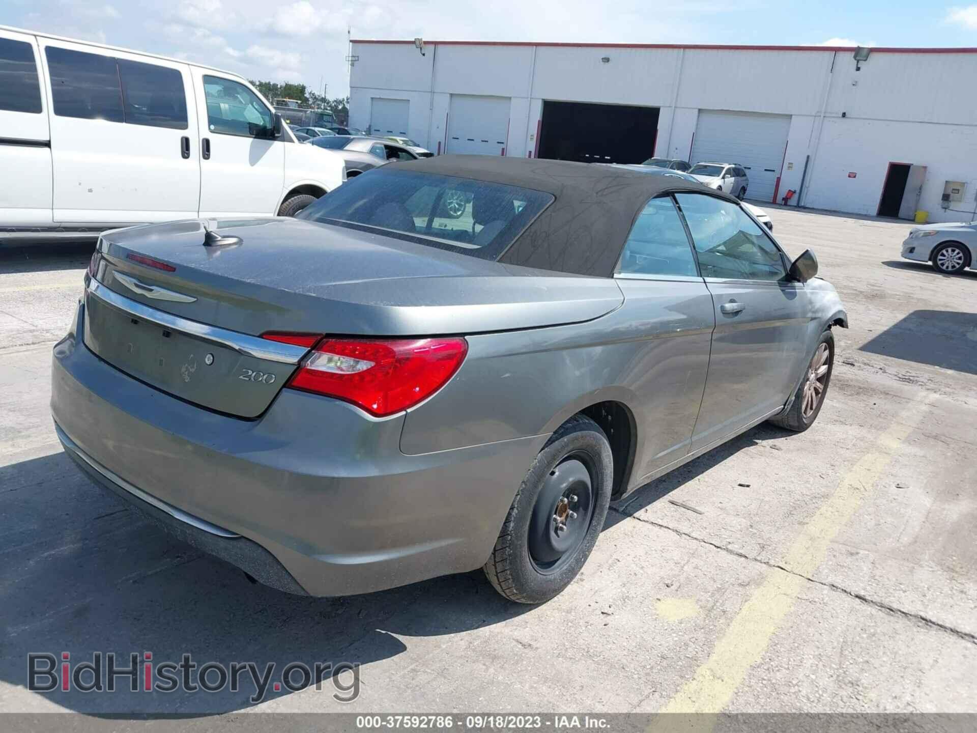 2012 CHRYSLER 200 - VIN: 1C3BCBEB6CN214525 - Фото 4