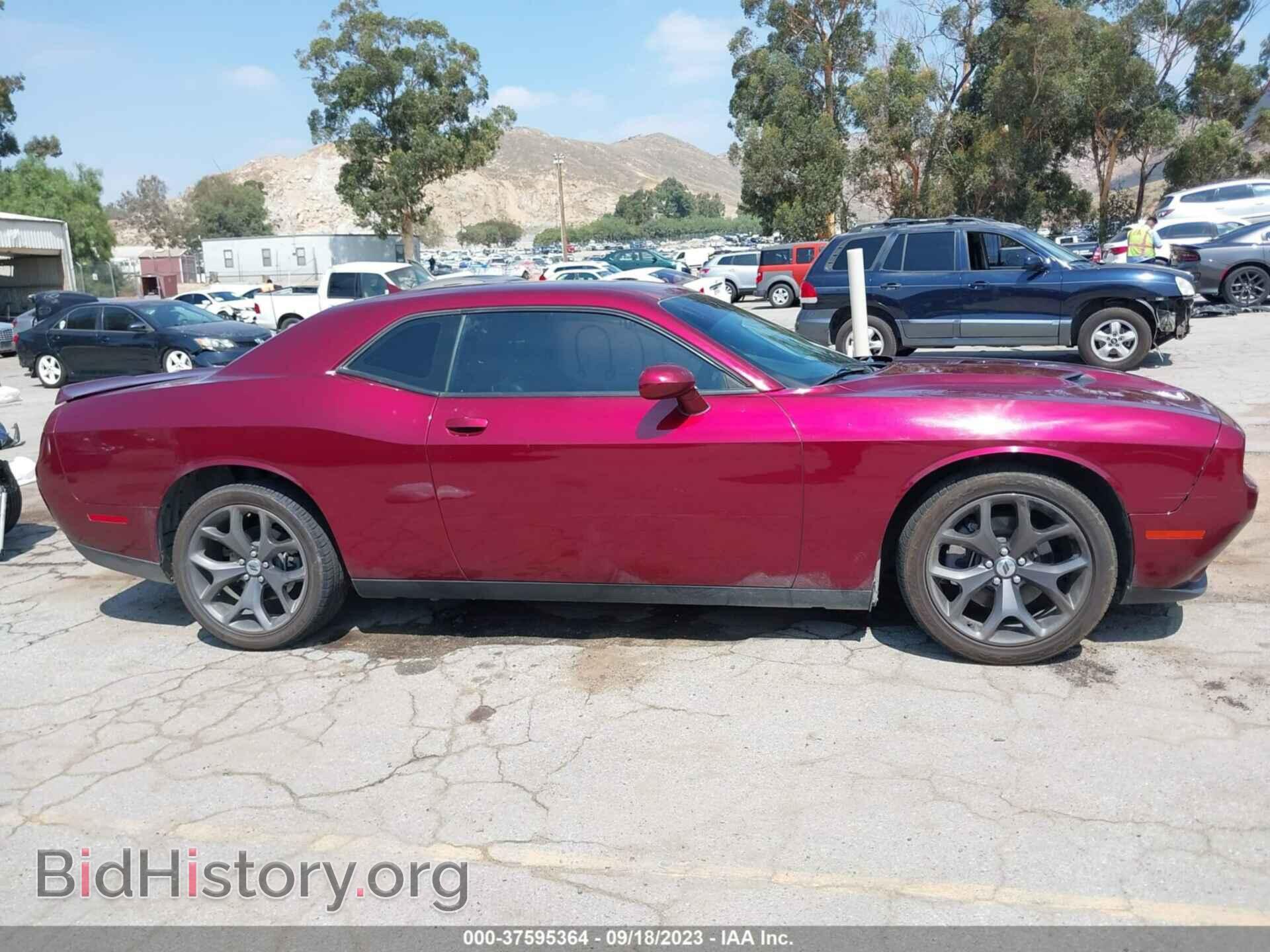 2018 DODGE CHALLENGER - VIN: 2C3CDZAGXJH258965 - Фото 13