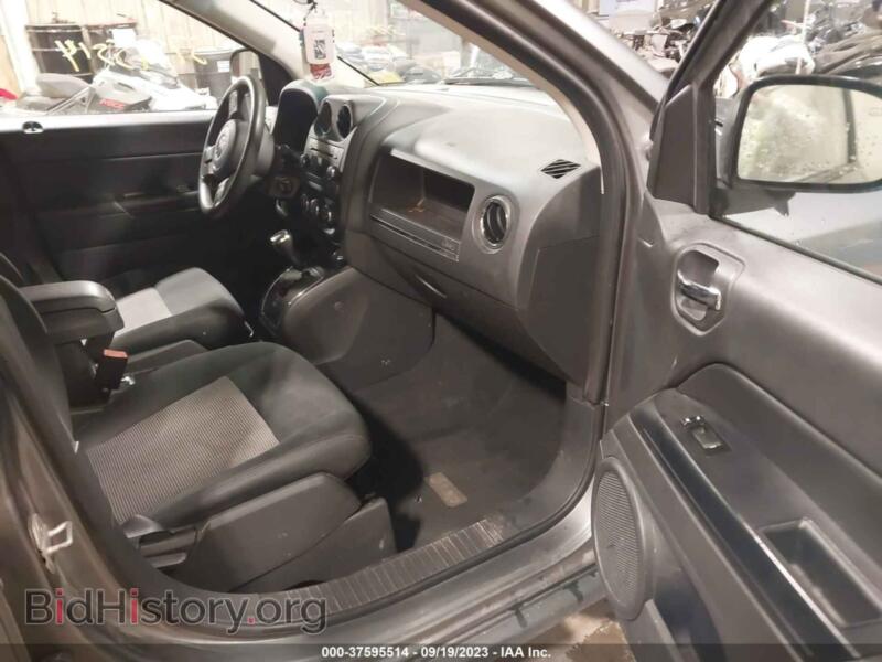 2012 Jeep COMPASS (VIN 1C4NJDBB4CD559752) — фото 5 из 11