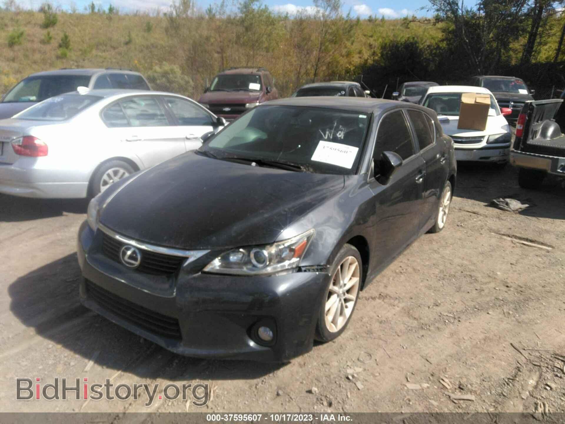 2011 LEXUS CT 200H - VIN: JTHKD5BH8B2020998 - Фото 2