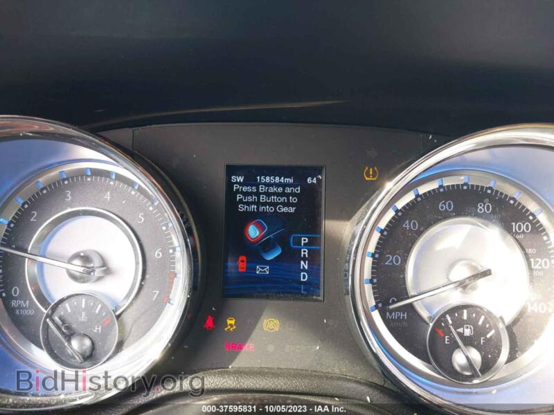 2012 Chrysler 300 (VIN 2C3CCAAG2CH312850) — фото 7 из 11