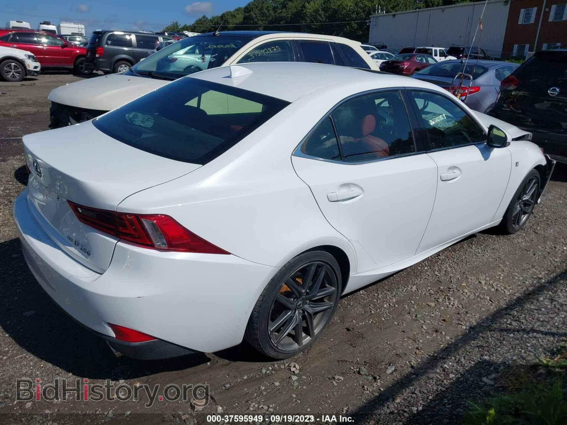 2014 LEXUS IS 250 - VIN: JTHCF1D24E5008012 - Photo 4