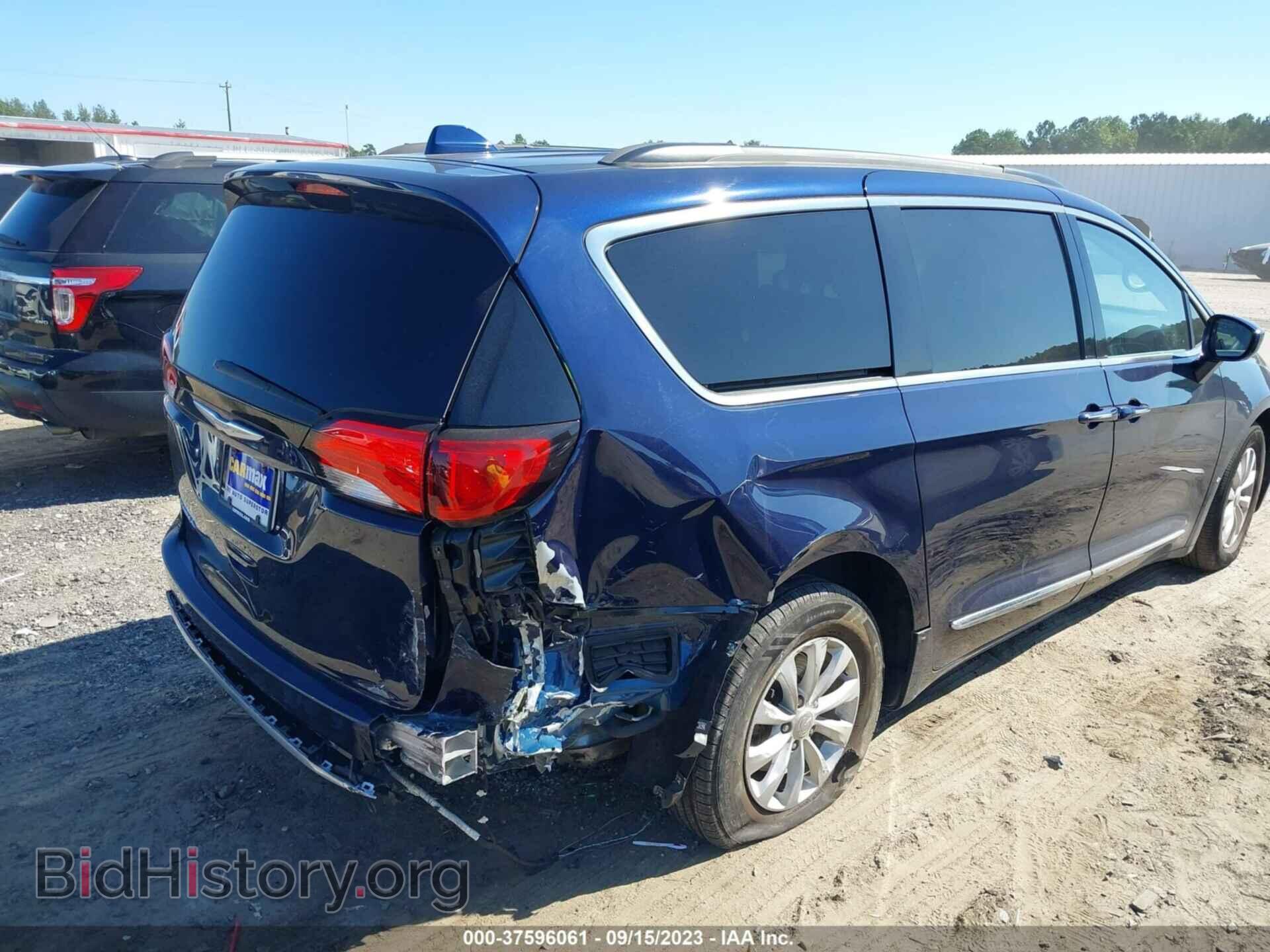 2017 CHRYSLER PACIFICA - VIN: 2C4RC1BG1HR598888 - Фото 6