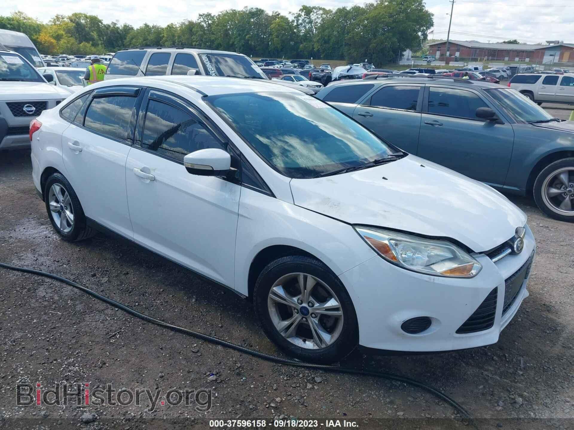 Photo 1FADP3F2XEL347600 - FORD FOCUS 2014