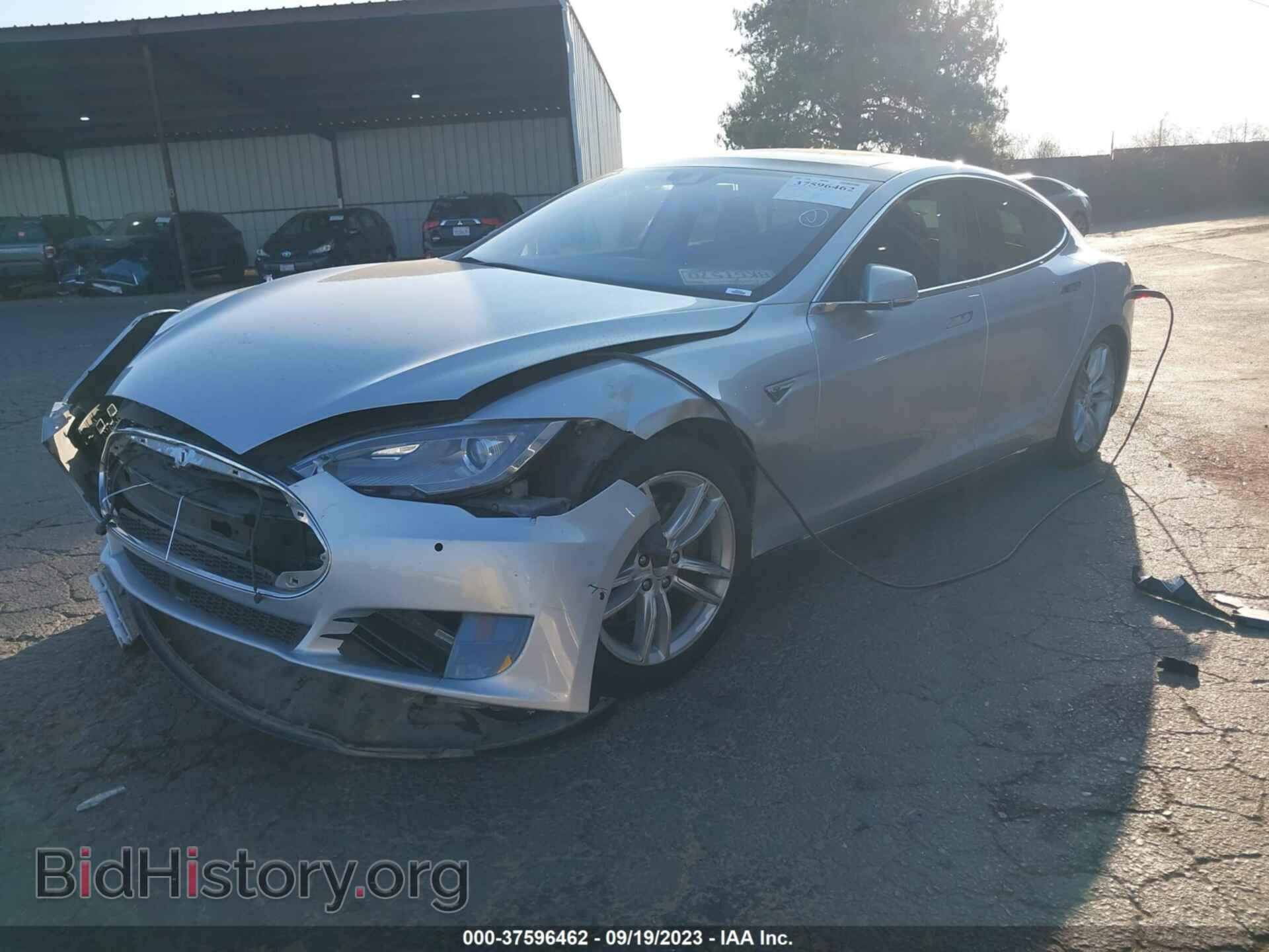 2015 TESLA MODEL S - VIN: 5YJSA1E11FF112166 - Photo 2