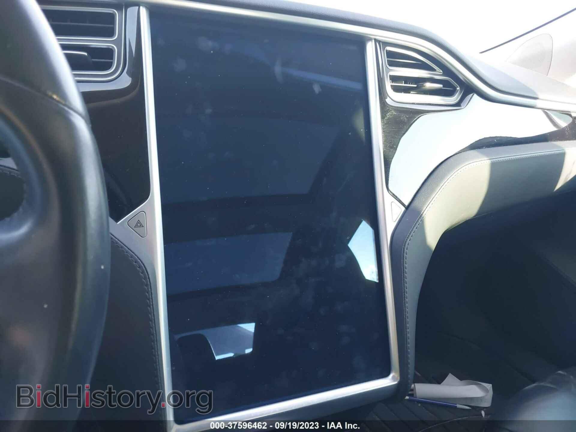 2015 TESLA MODEL S - VIN: 5YJSA1E11FF112166 - Photo 14