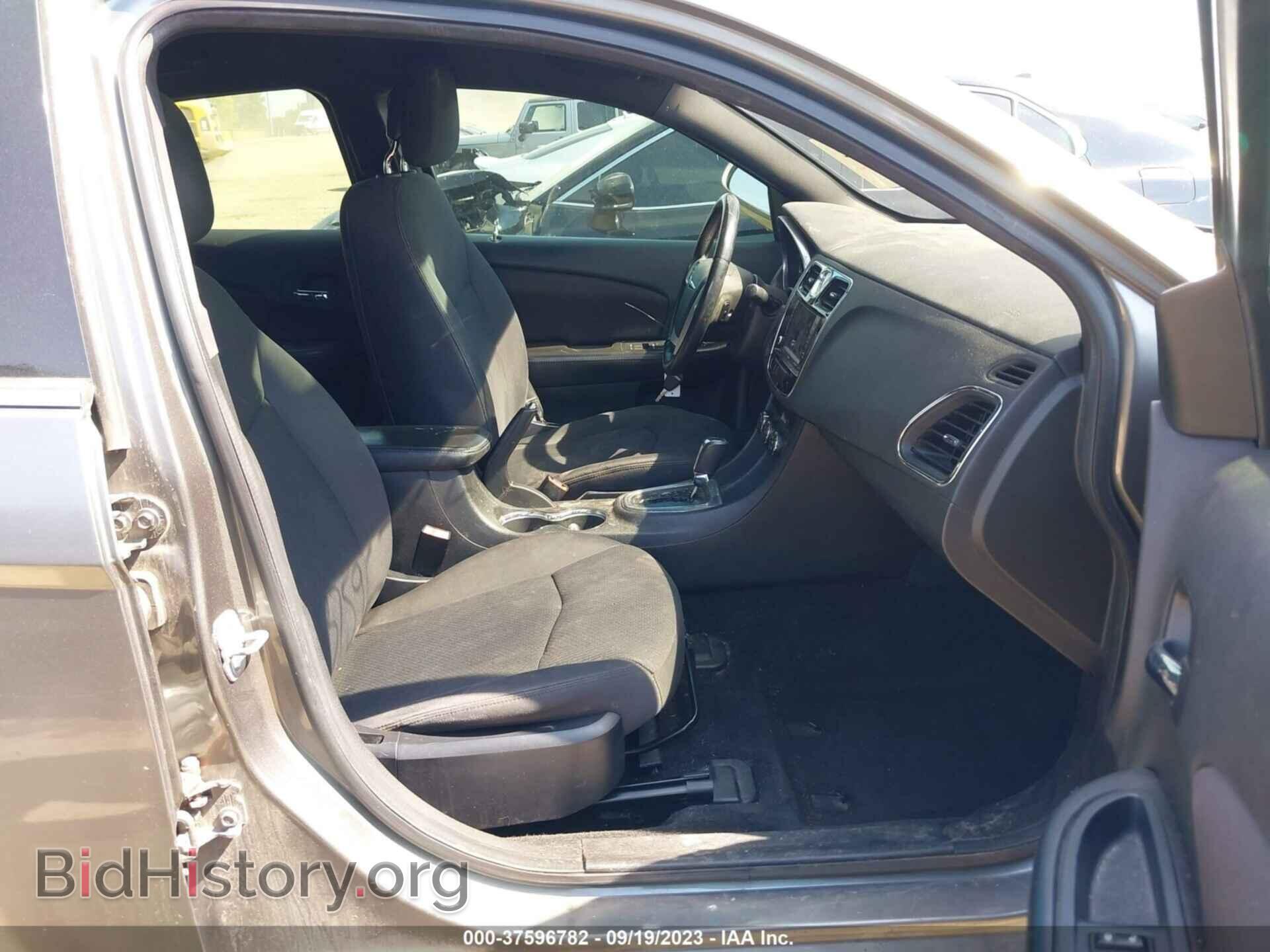 2013 CHRYSLER 200 - VIN: 1C3CCBBB7DN600462 - Фото 5
