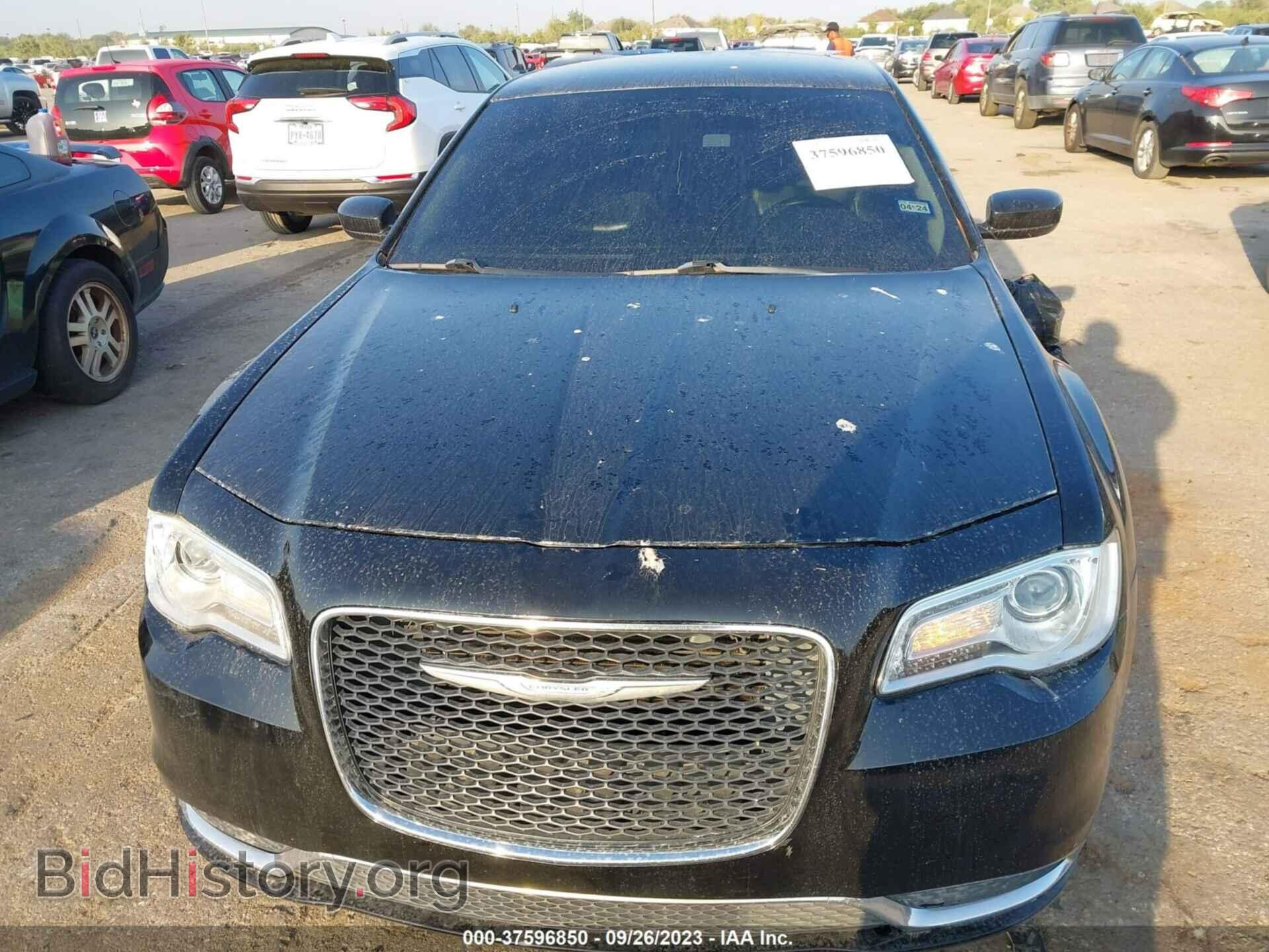 2015 CHRYSLER 300 - VIN: 2C3CCAAG8FH868181 - Фото 6