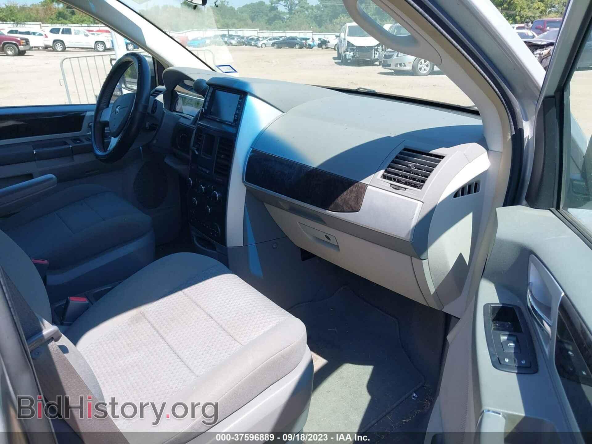 2010 DODGE GRAND CARAVAN - VIN: 2D4RN5D17AR420647 - Фото 5