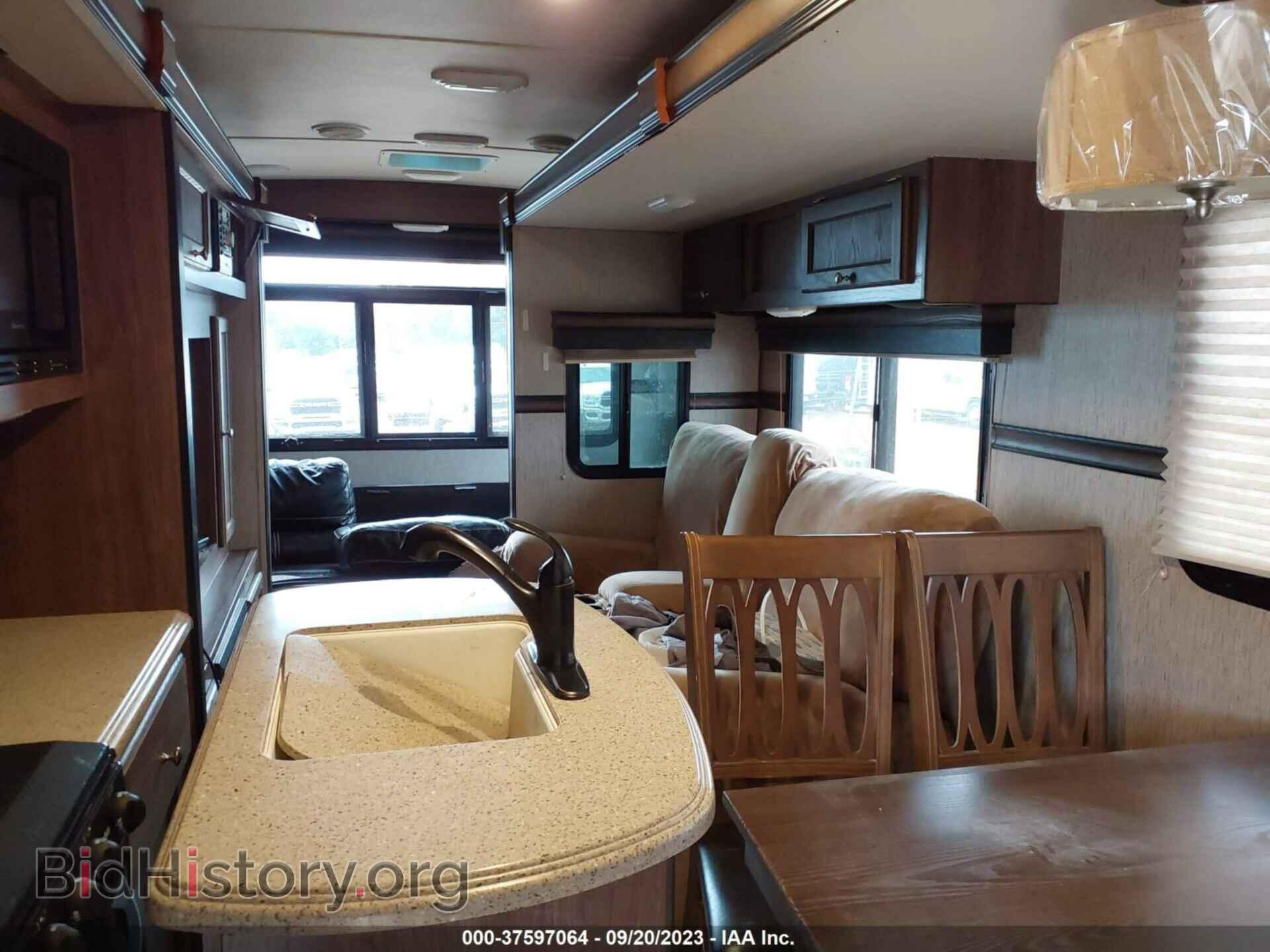 2015 GRAND DESIGN REF315RLTS - VIN: 4X4TPAH29FN019205 - Фото 8
