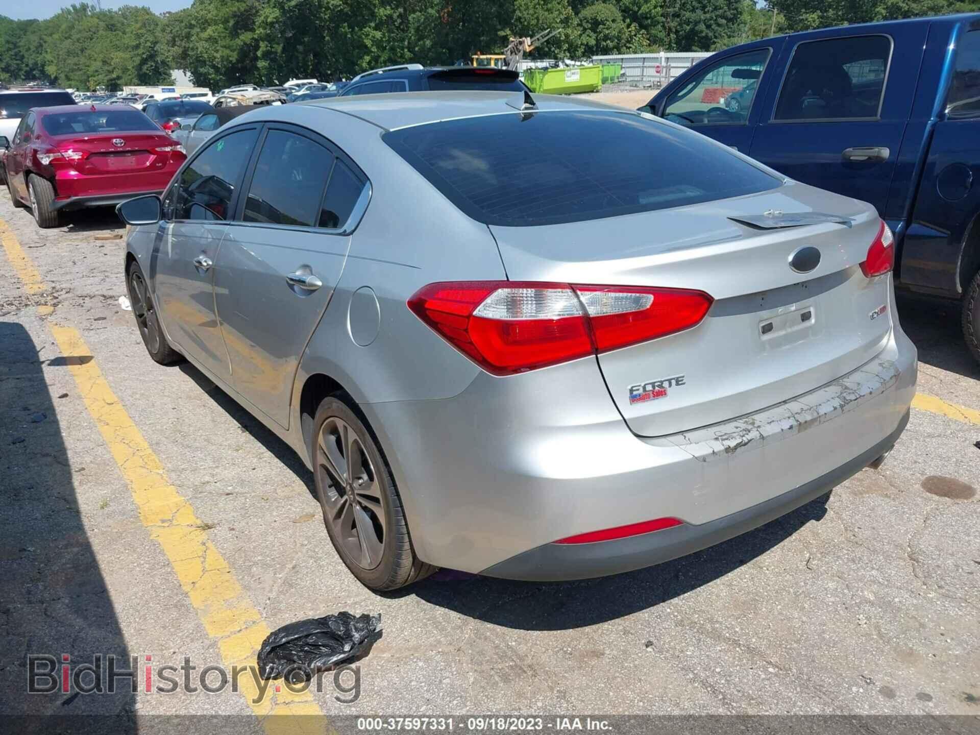 2014 KIA FORTE - VIN: KNAFX4A86E5121477 - Фото 3