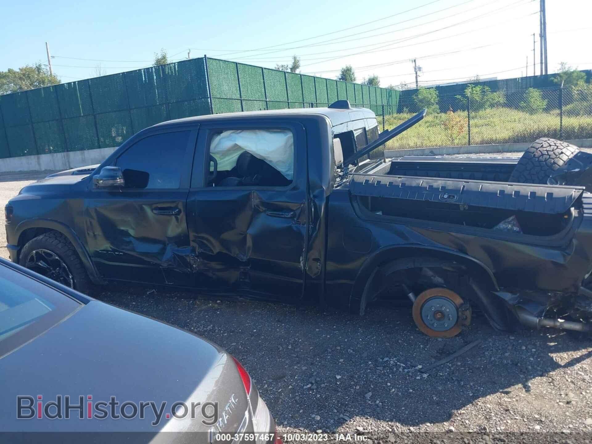 2020 RAM 1500 - VIN: 1C6SRFHT4LN340718 - Фото 13