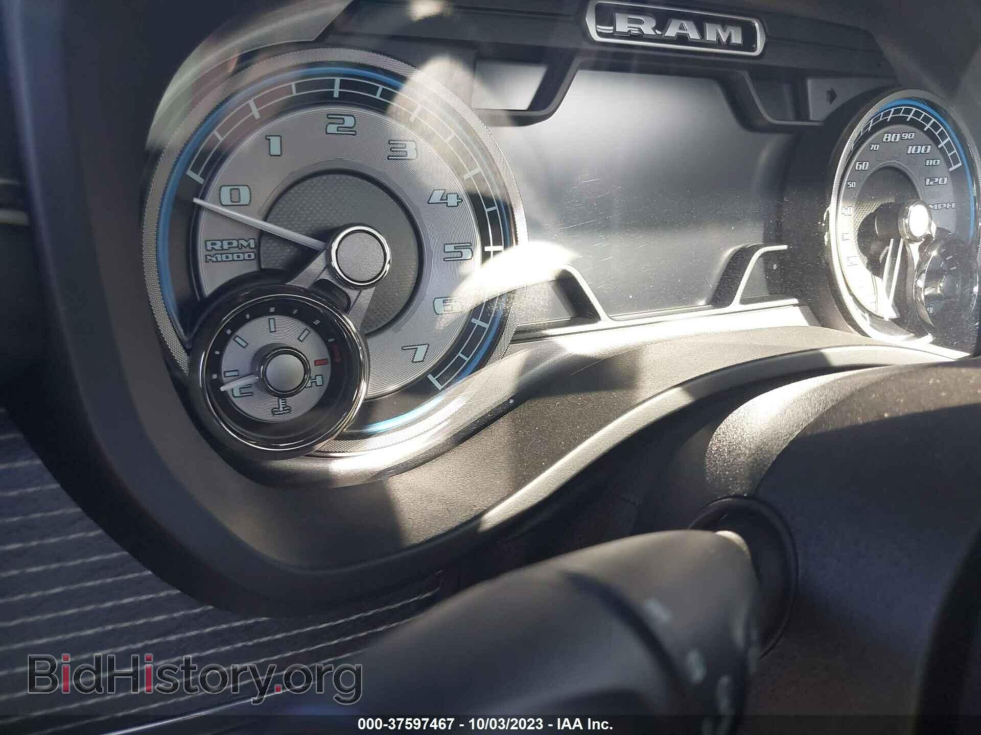 2020 RAM 1500 - VIN: 1C6SRFHT4LN340718 - Фото 14
