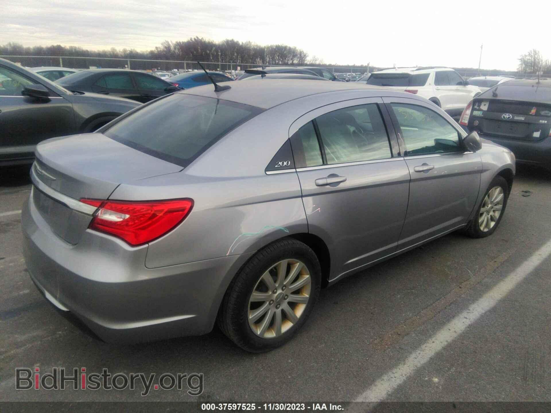 2013 CHRYSLER 200 - VIN: 1C3CCBBB4DN601424 - Фото 4